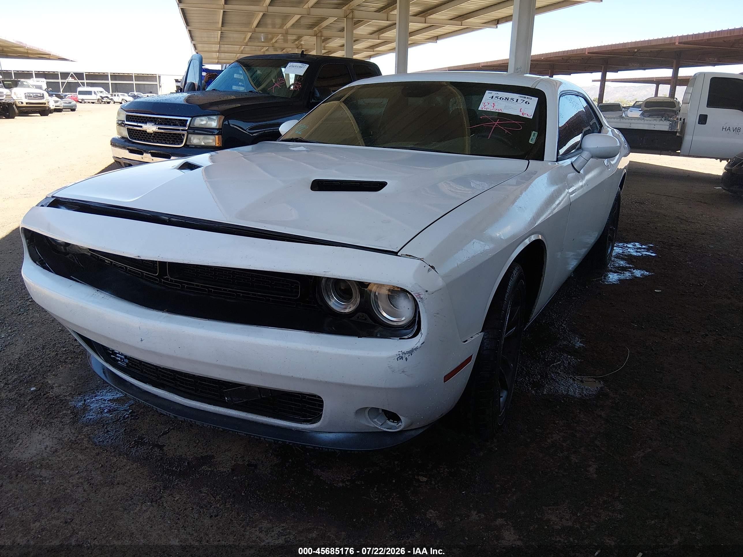 2015 Dodge Challenger Sxt White vin: 2C3CDZAG4FH821421