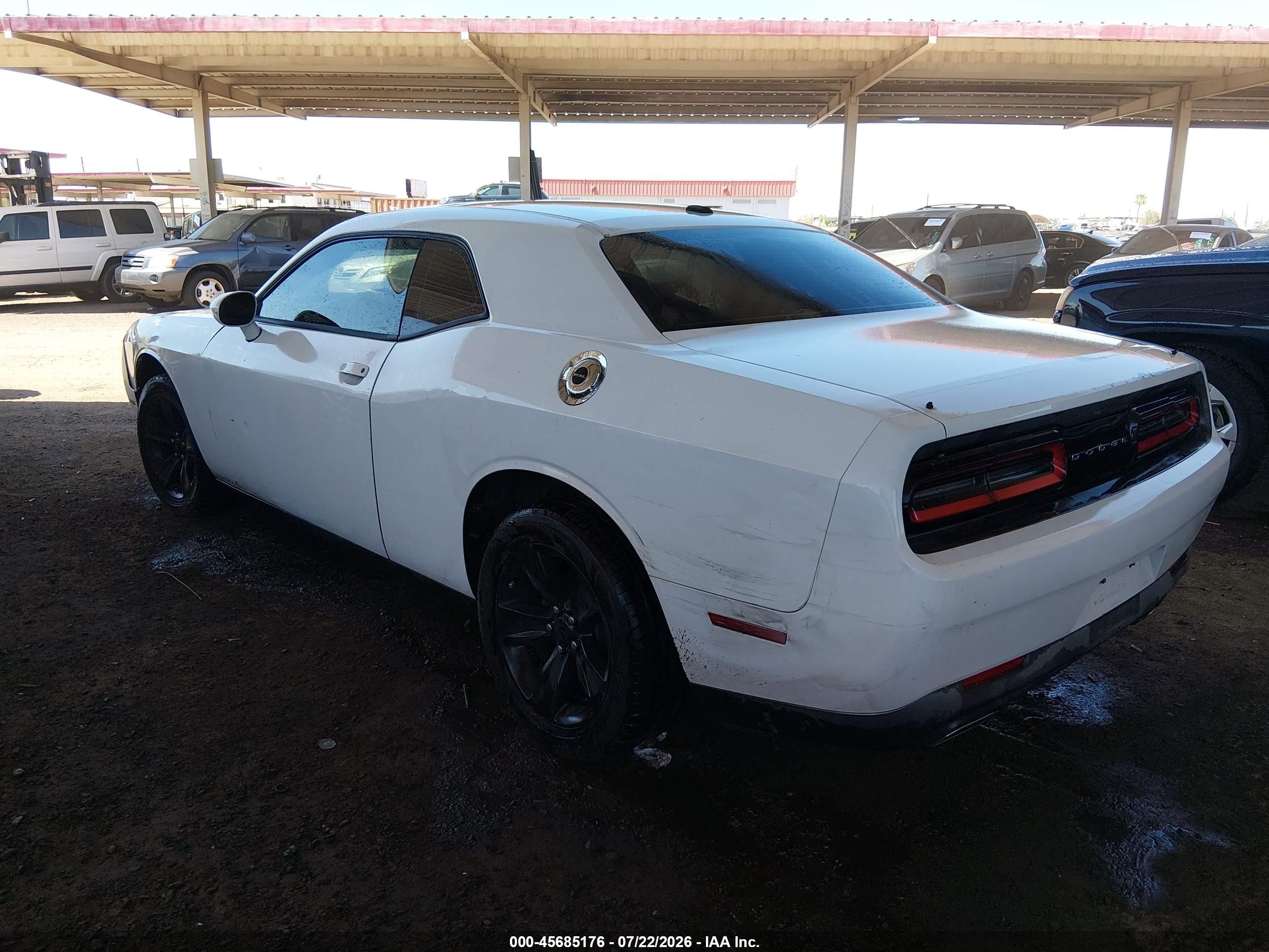 2015 Dodge Challenger Sxt White vin: 2C3CDZAG4FH821421