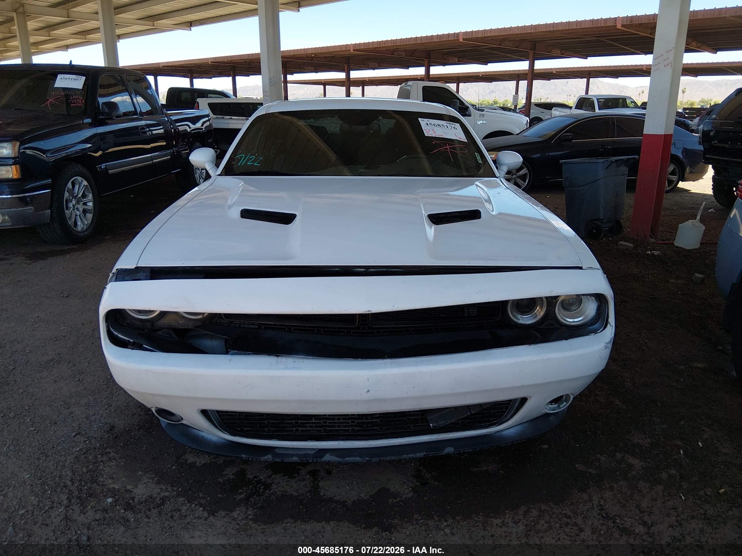 2015 Dodge Challenger Sxt White vin: 2C3CDZAG4FH821421