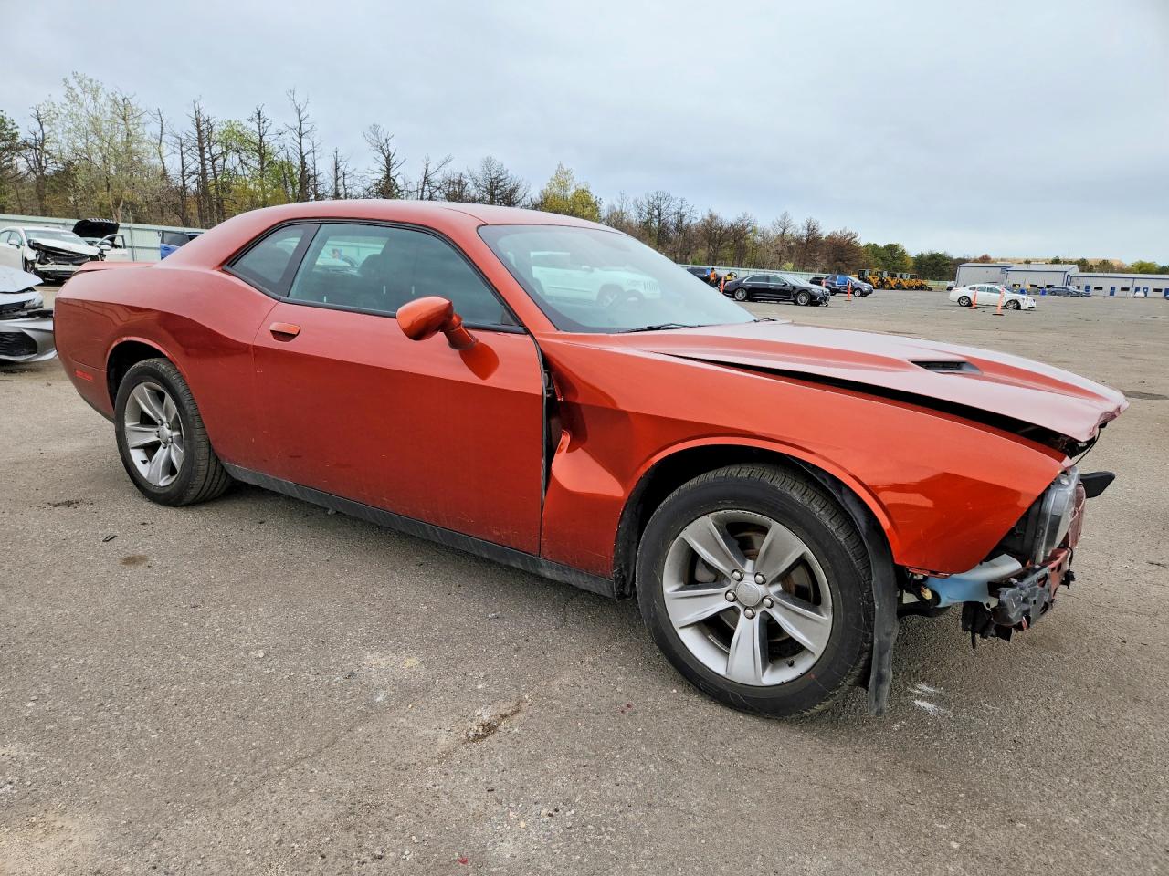 2021 Dodge Challenger Sxt Orange vin: 2C3CDZAG4MH506311