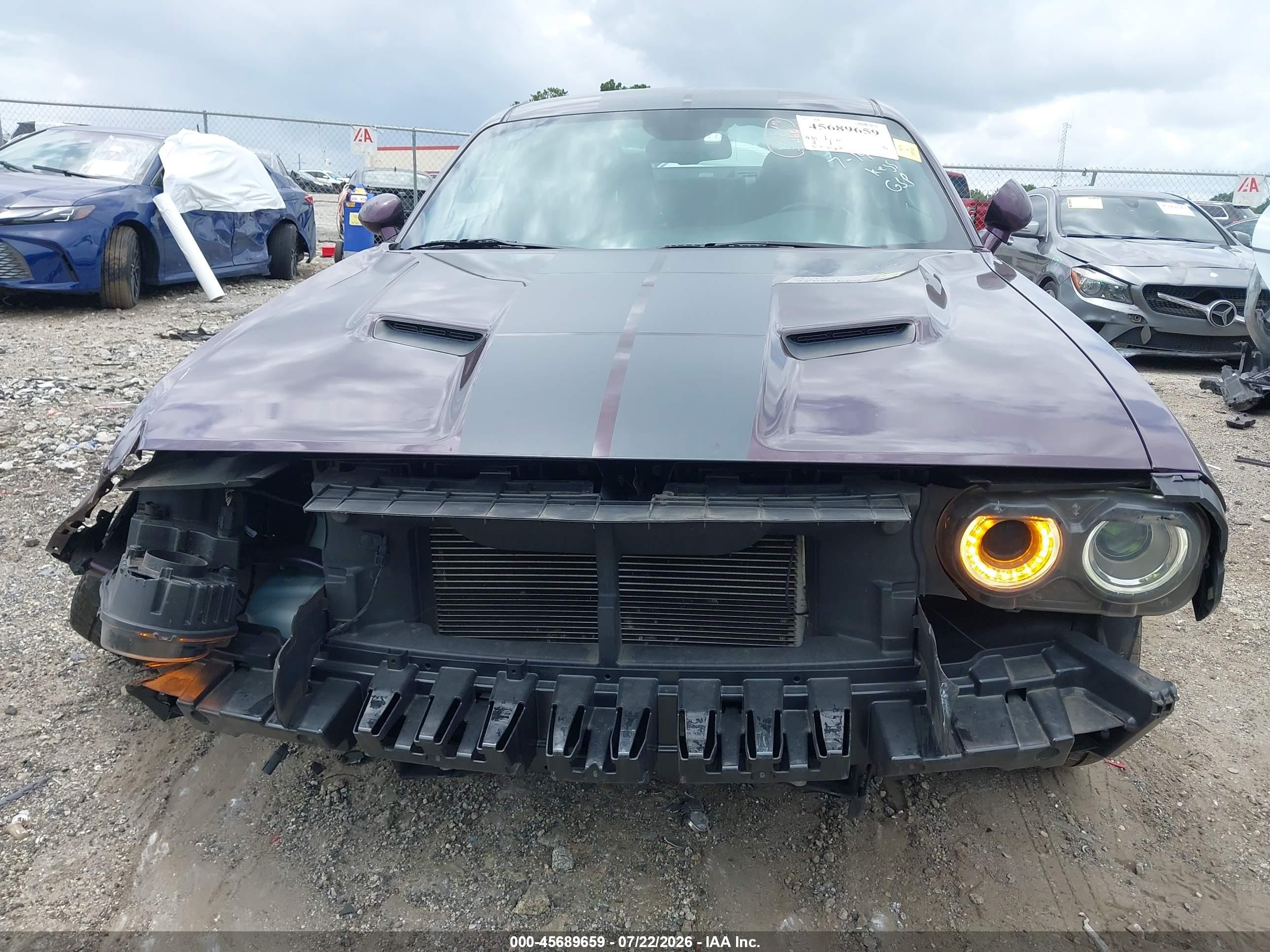 2021 Dodge Challenger Sxt Purple vin: 2C3CDZAG4MH610491
