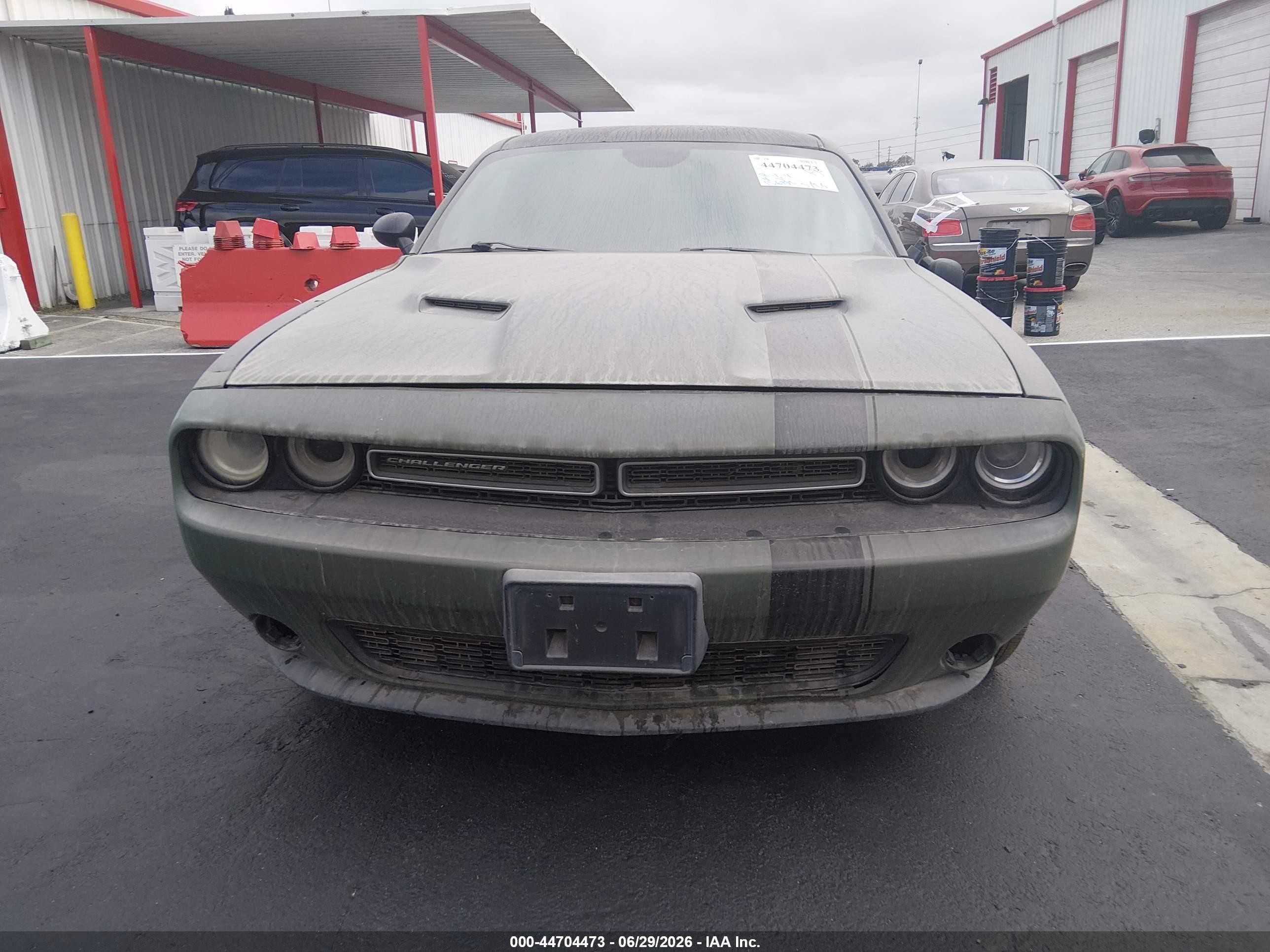 2015 Dodge Challenger Sxt Зеленый vin: 2C3CDZAG5FH723921