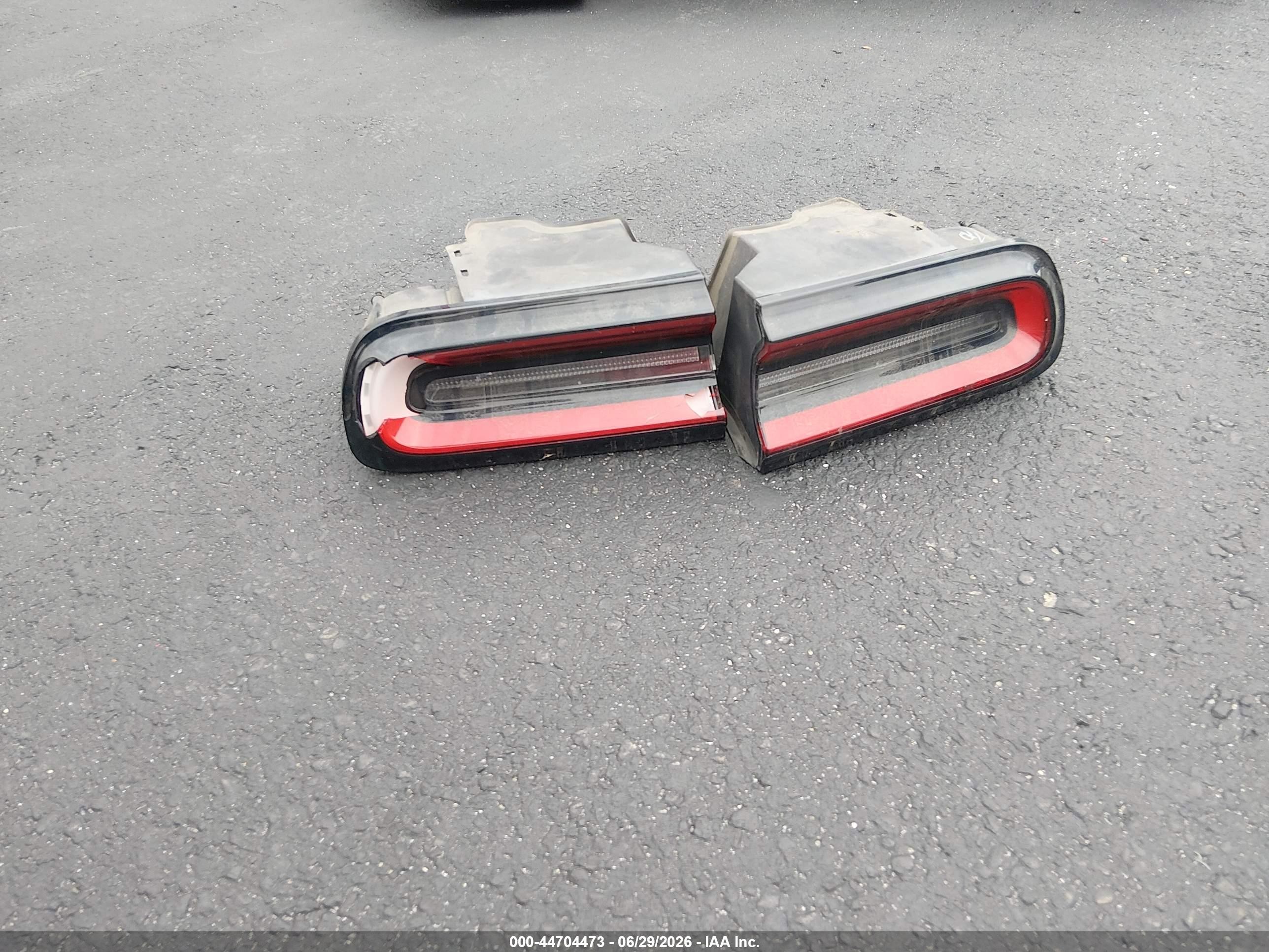 2015 Dodge Challenger Sxt Зеленый vin: 2C3CDZAG5FH723921