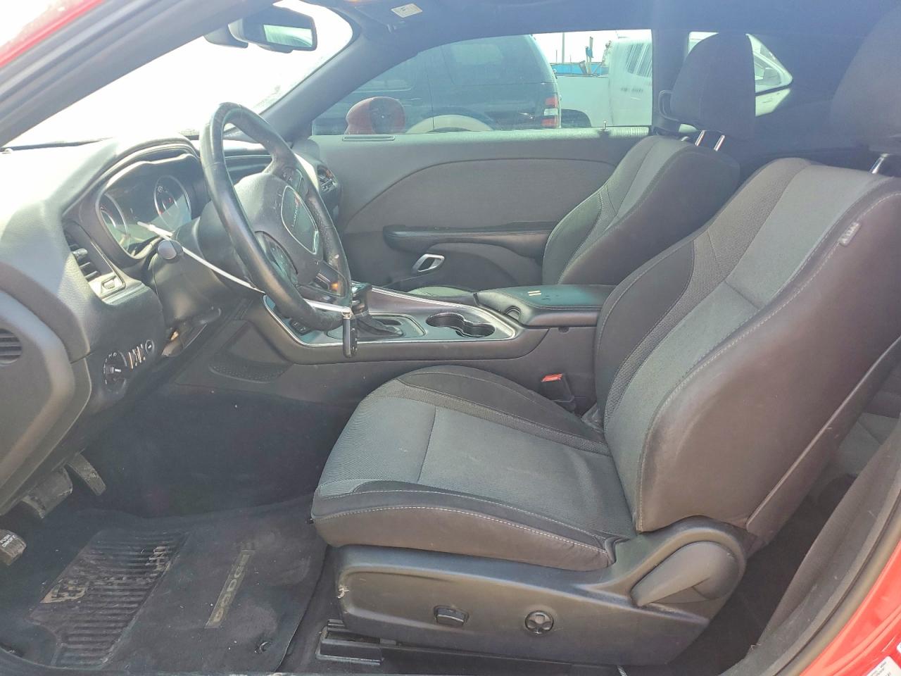2015 Dodge Challenger Sxt Red vin: 2C3CDZAG5FH769779