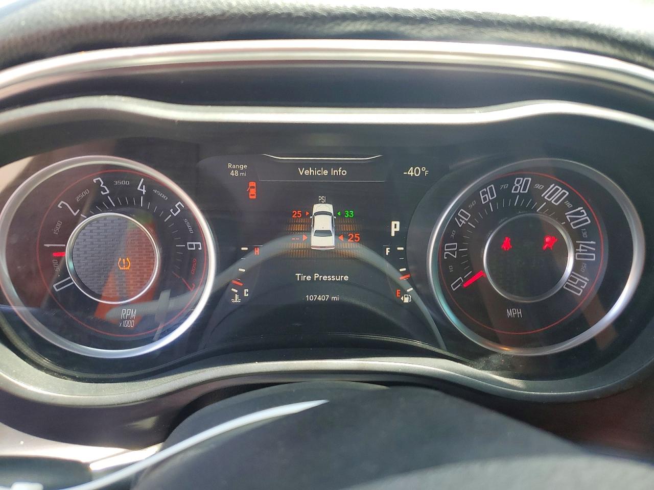 2015 Dodge Challenger Sxt Red vin: 2C3CDZAG5FH769779