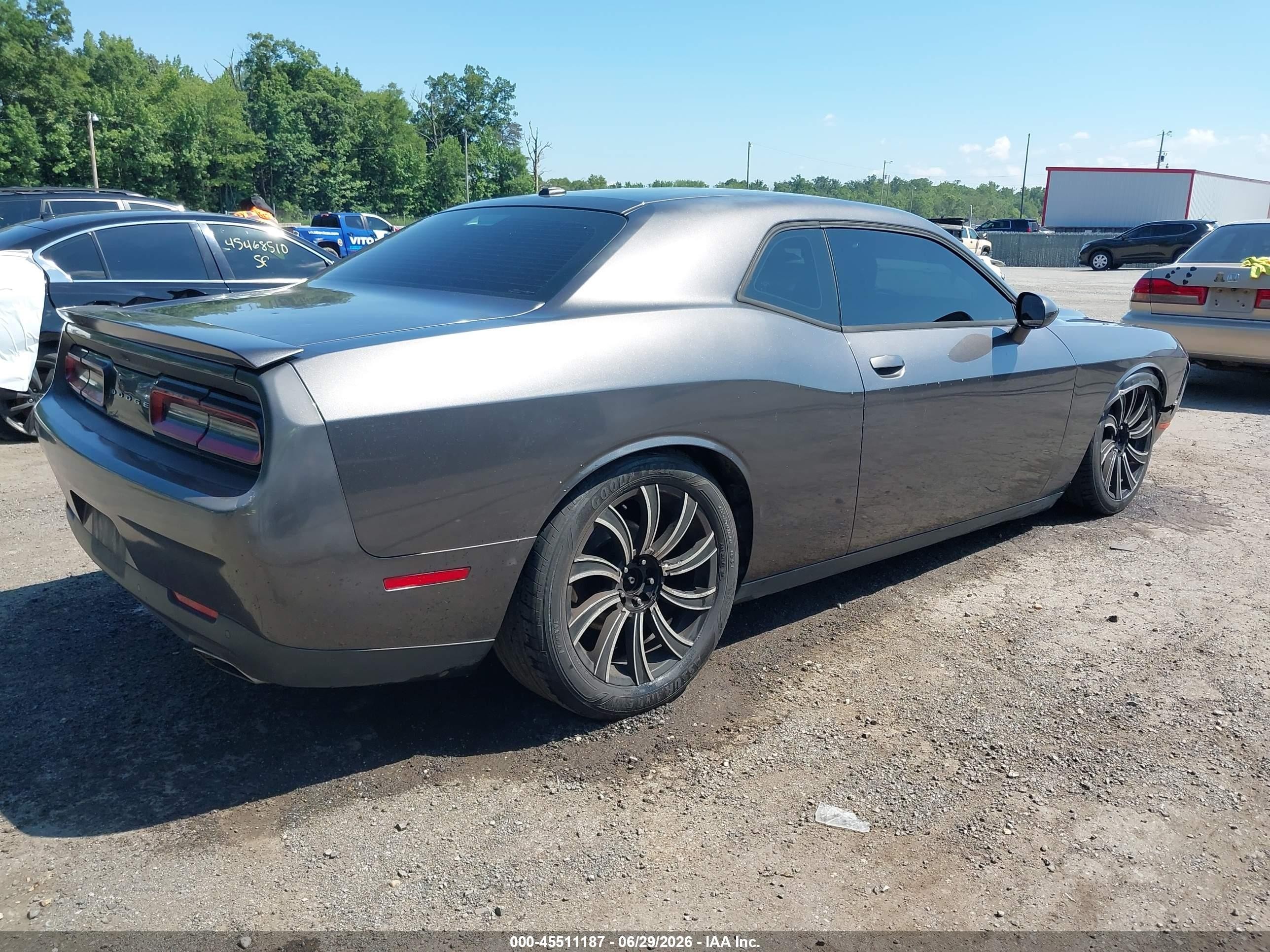 2015 Dodge Challenger Sxt Серый vin: 2C3CDZAG5FH821038