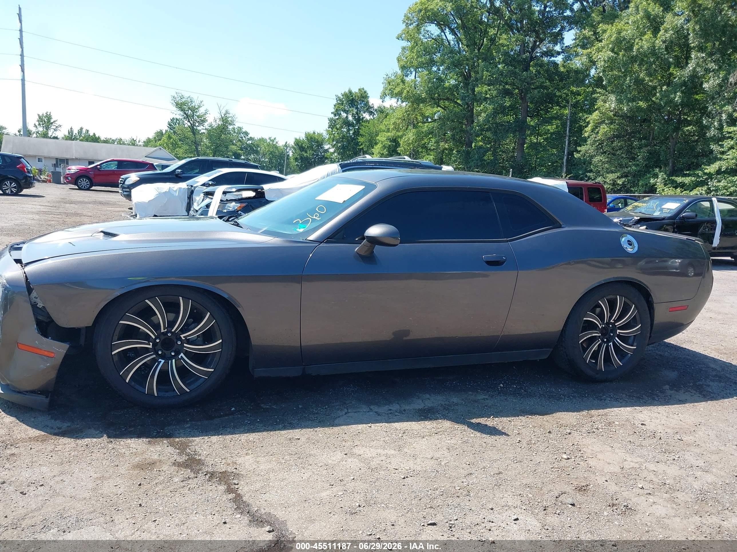 2015 Dodge Challenger Sxt Серый vin: 2C3CDZAG5FH821038