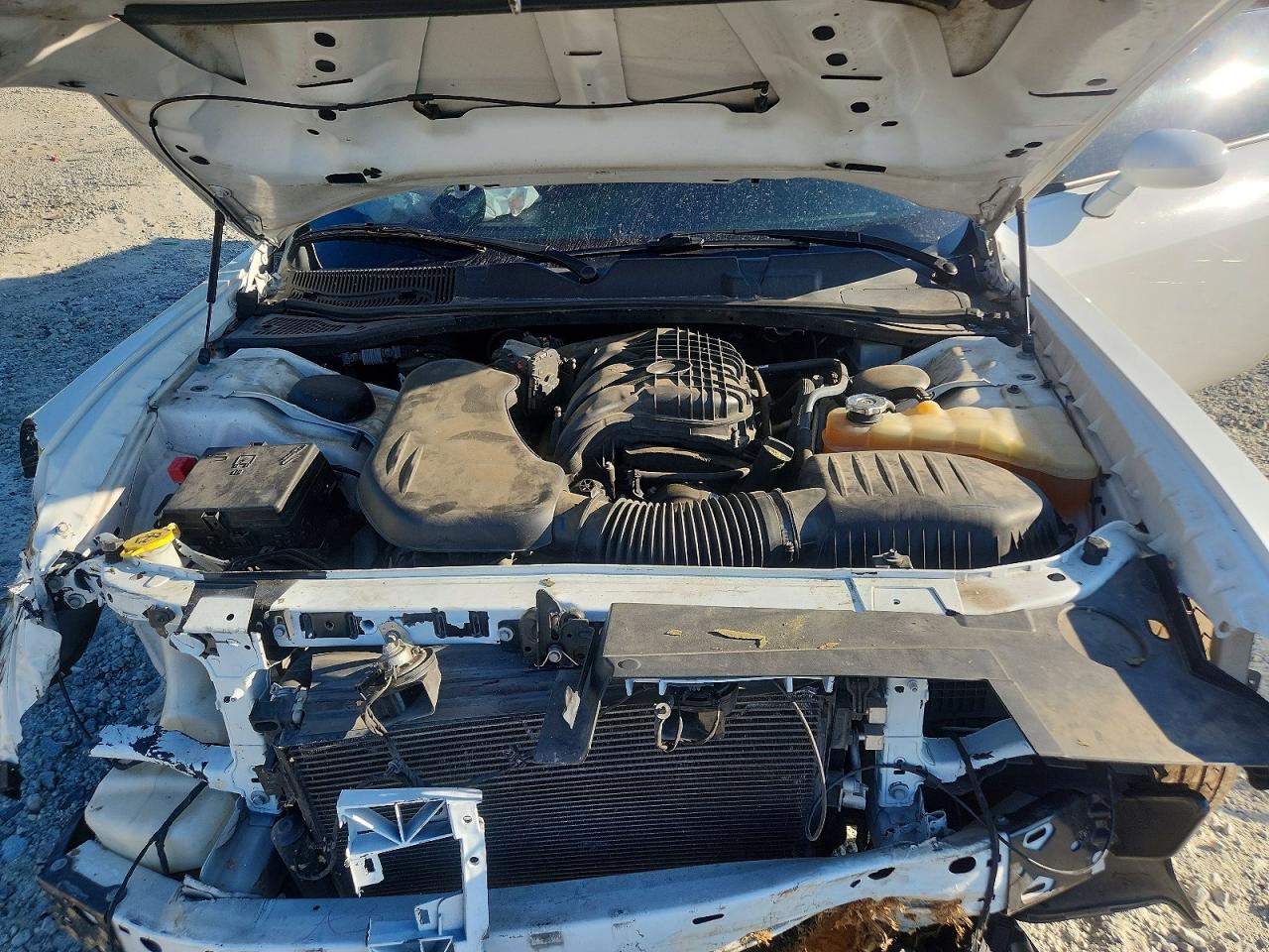 2017 Dodge Challenger Sxt White vin: 2C3CDZAG5HH573960