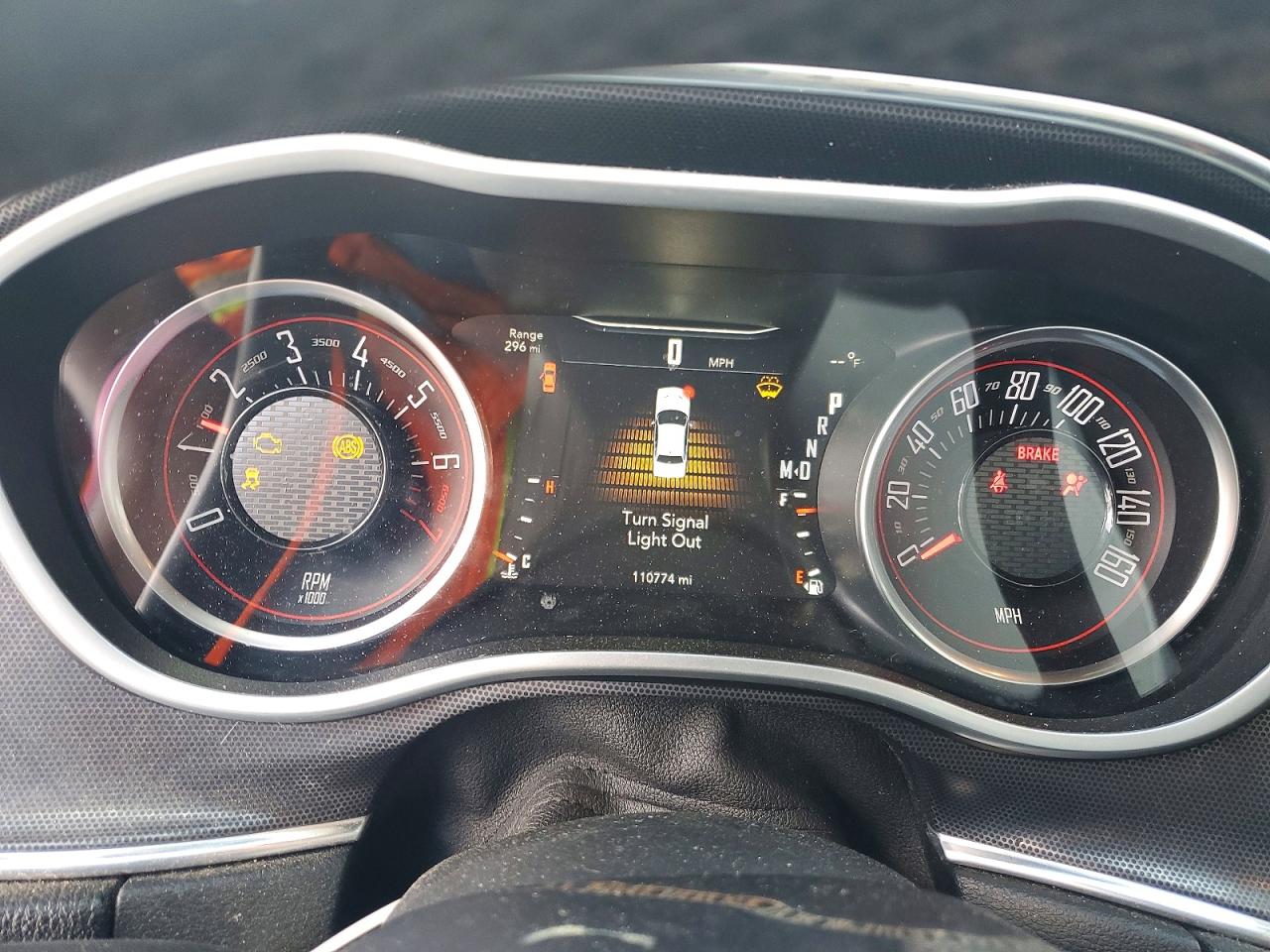 2017 Dodge Challenger Sxt White vin: 2C3CDZAG5HH573960
