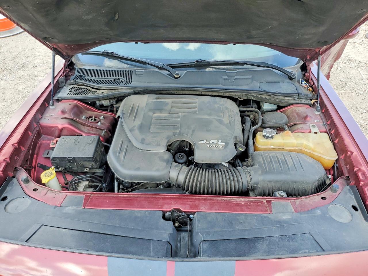 2018 Dodge Challenger Sxt Red vin: 2C3CDZAG5JH161477