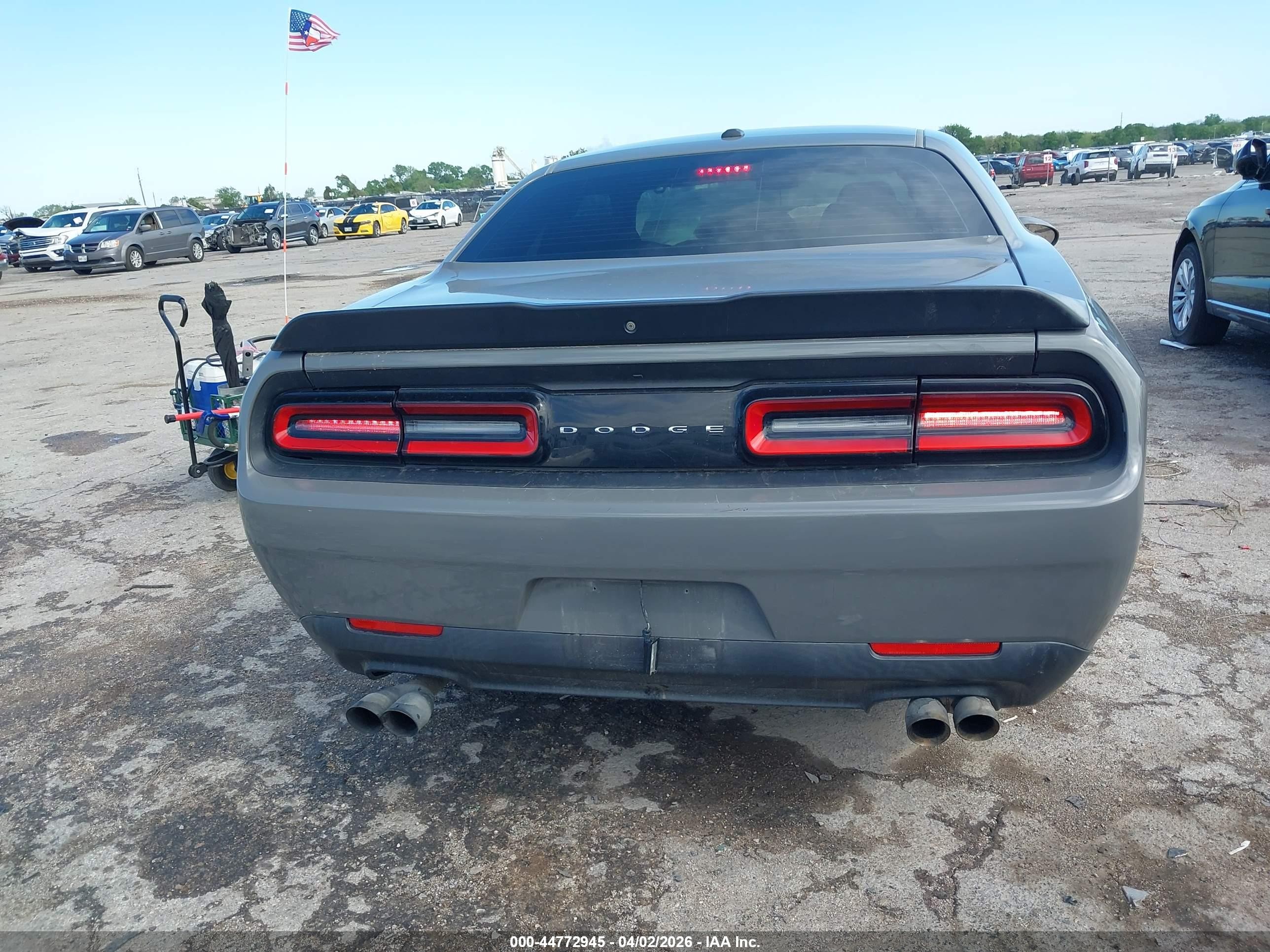 2019 Dodge Challenger Sxt Серый vin: 2C3CDZAG5KH602851