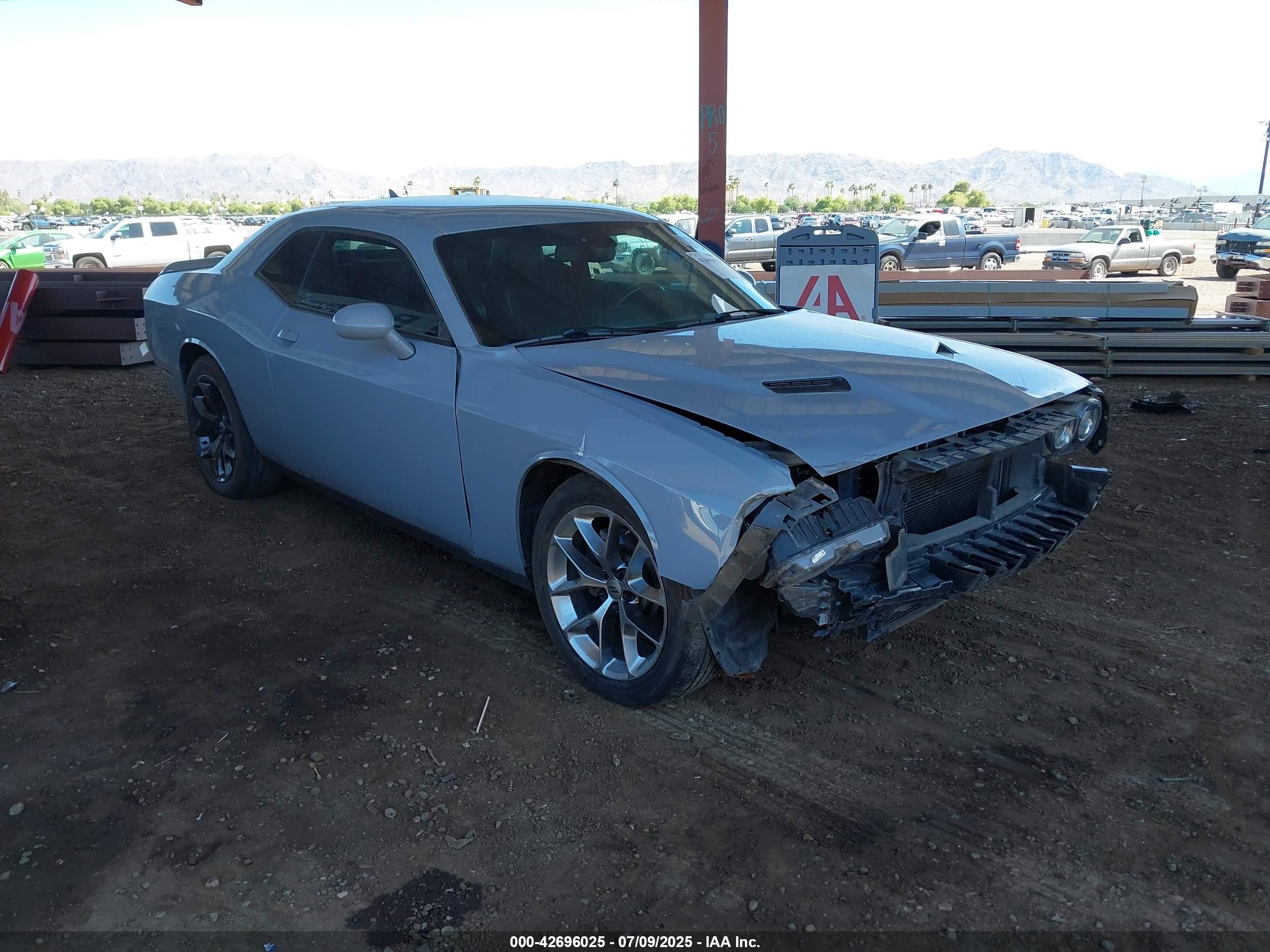2020 Dodge Challenger Sxt Gray vin: 2C3CDZAG5LH213645