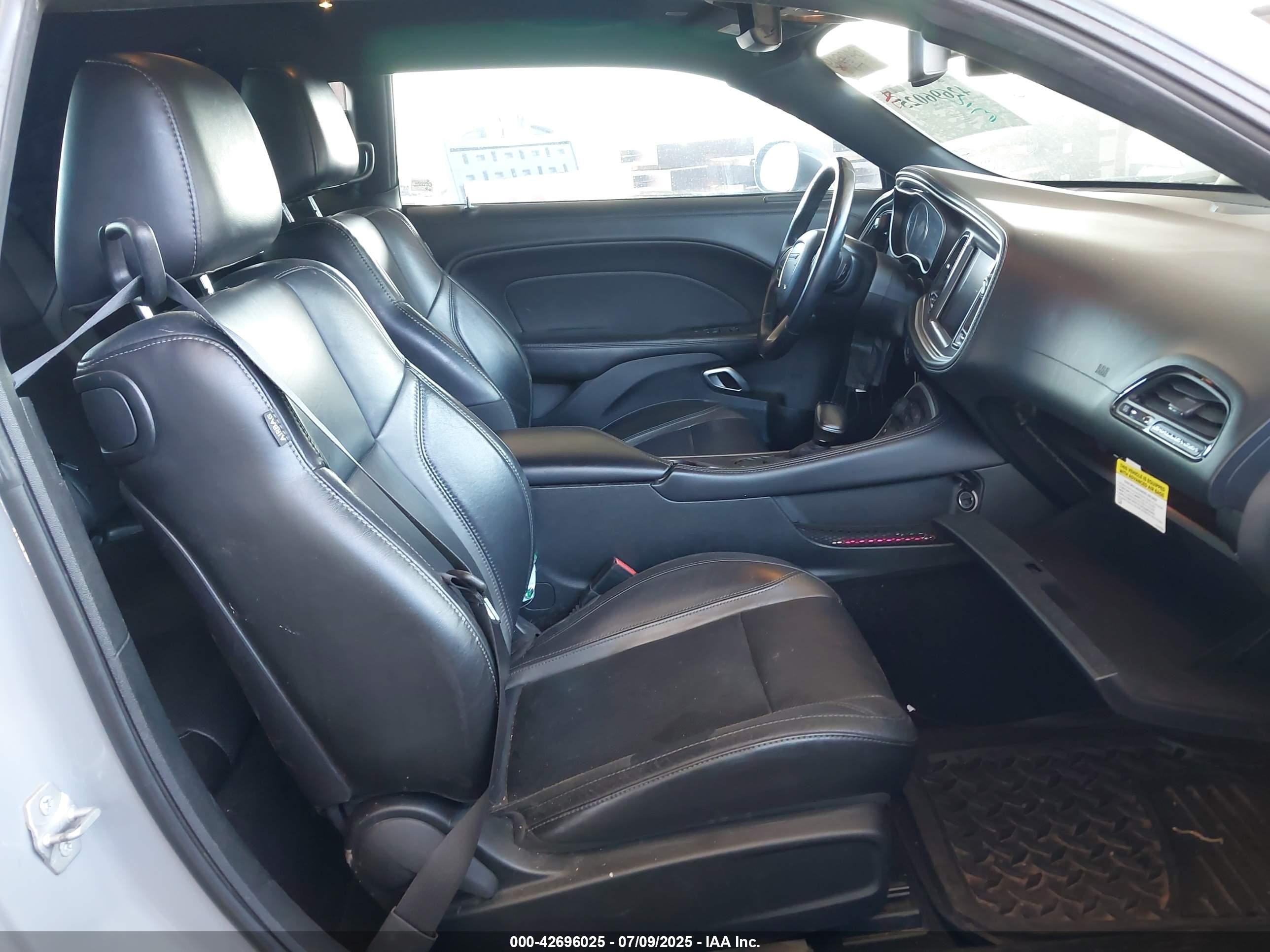 2020 Dodge Challenger Sxt Gray vin: 2C3CDZAG5LH213645