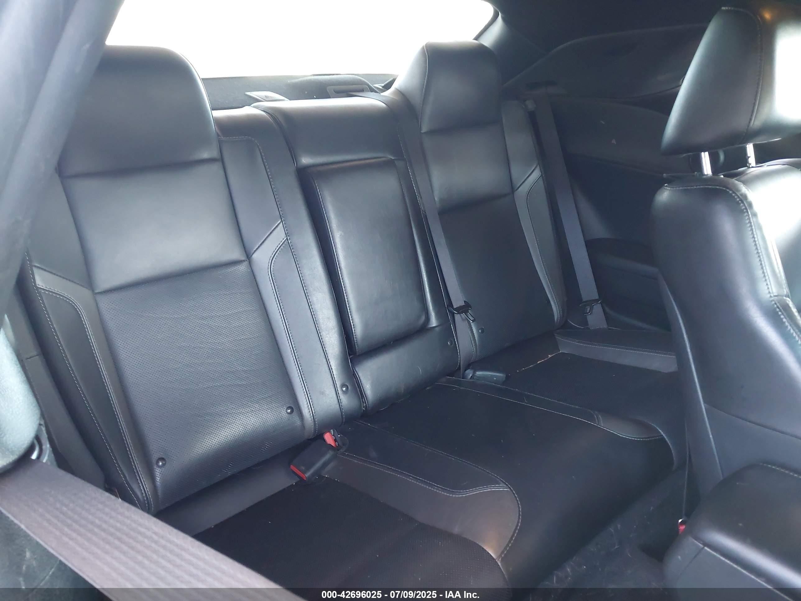 2020 Dodge Challenger Sxt Gray vin: 2C3CDZAG5LH213645