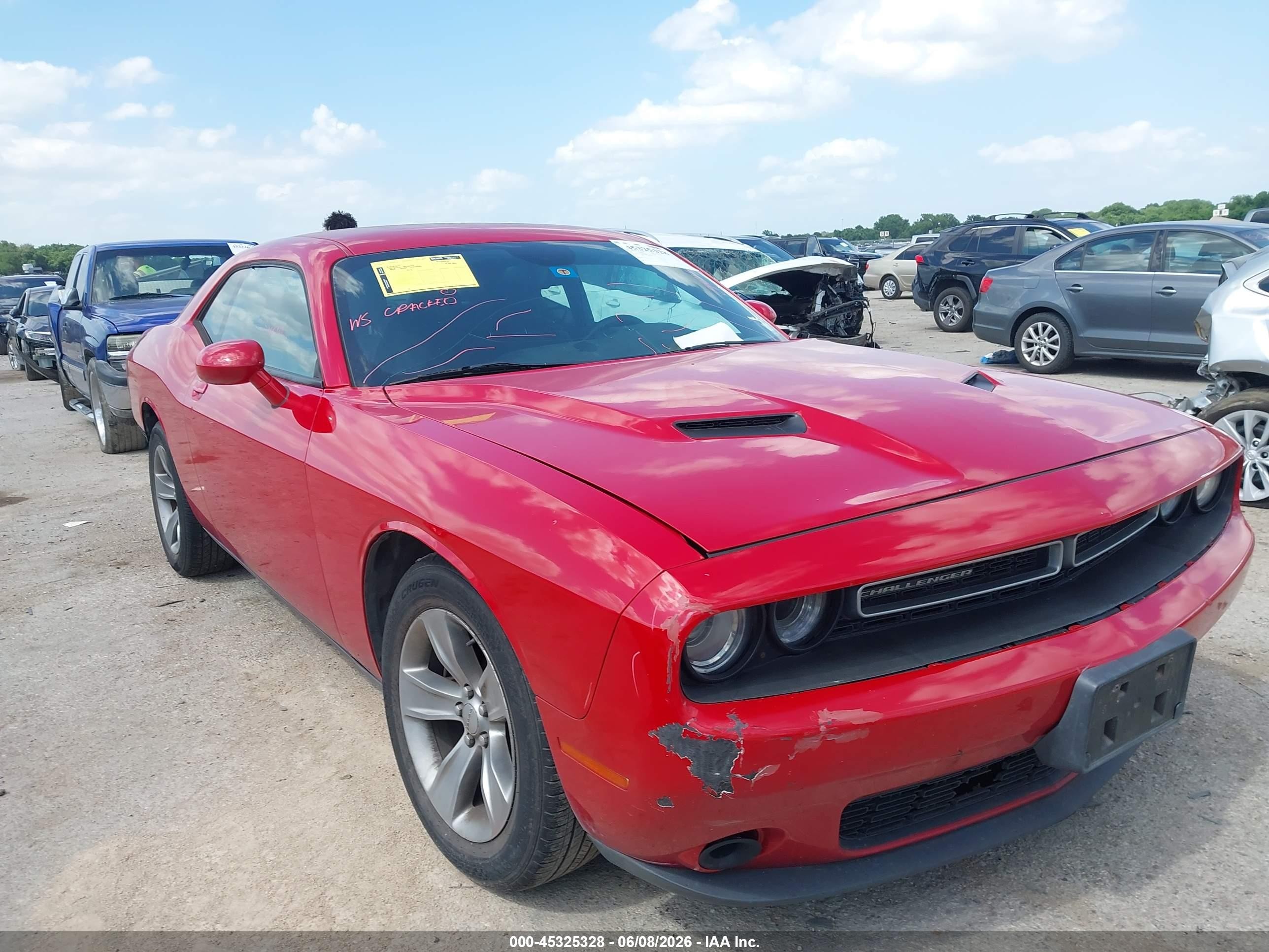 2015 Dodge Challenger Sxt Red vin: 2C3CDZAG6FH710918