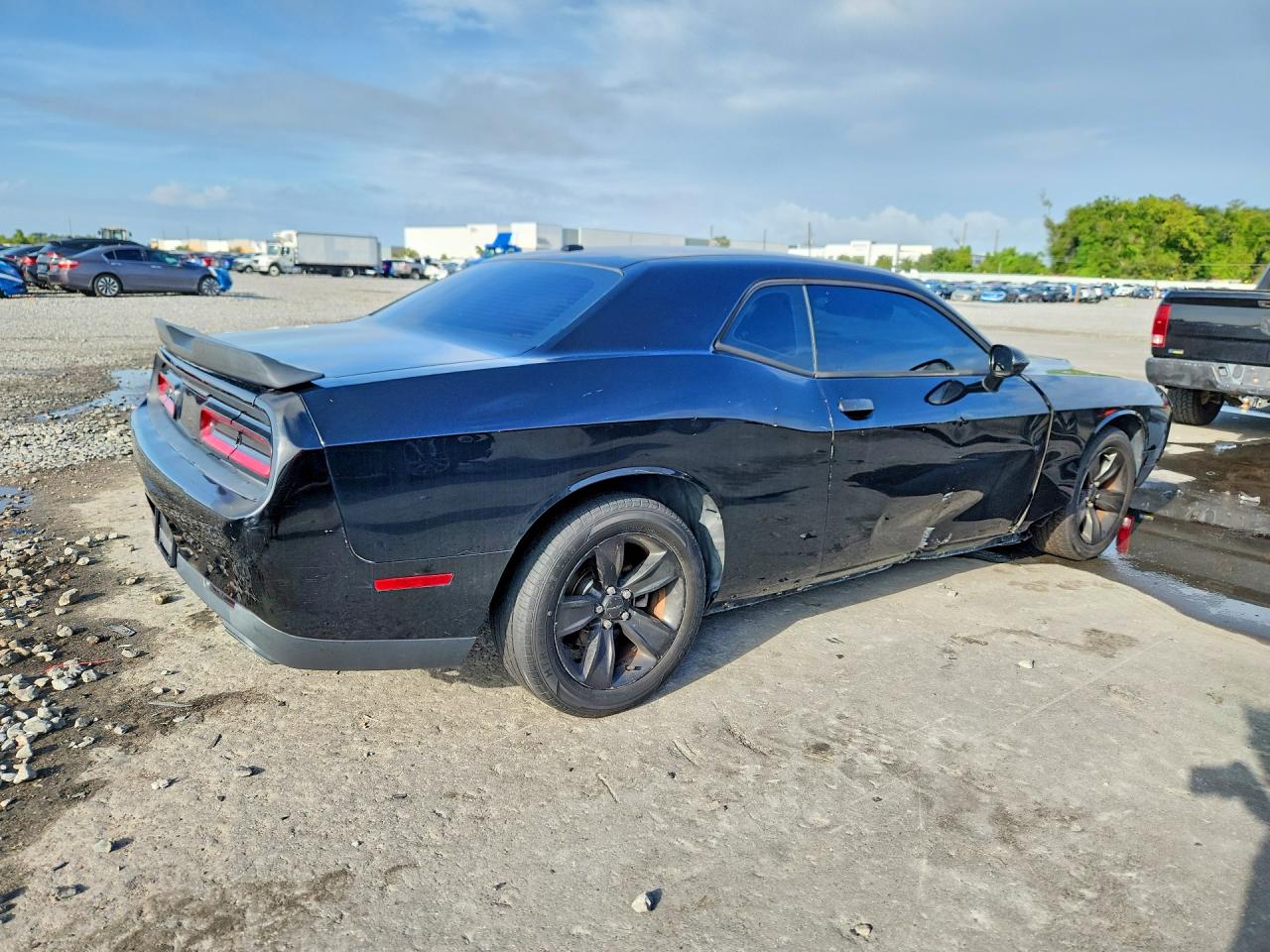 2015 Dodge Challenger Sxt Black vin: 2C3CDZAG6FH711423