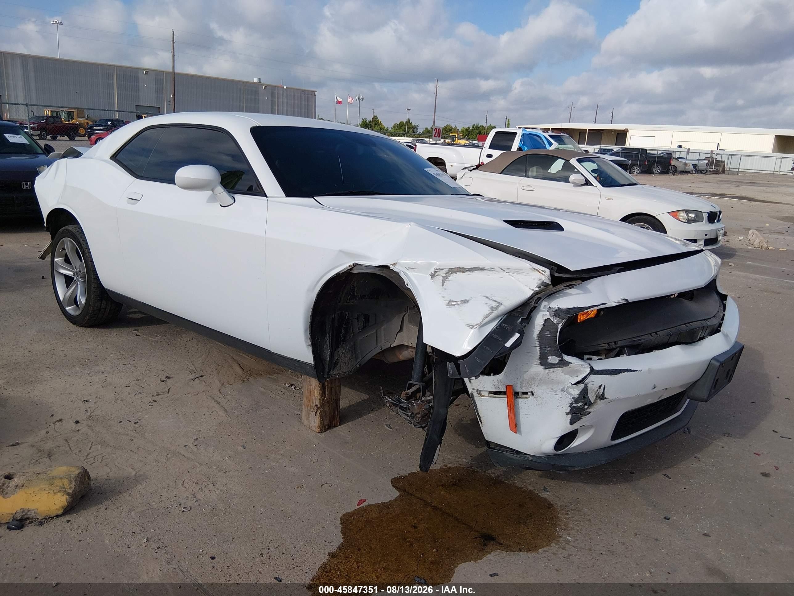 2015 Dodge Challenger Sxt White vin: 2C3CDZAG6FH723622
