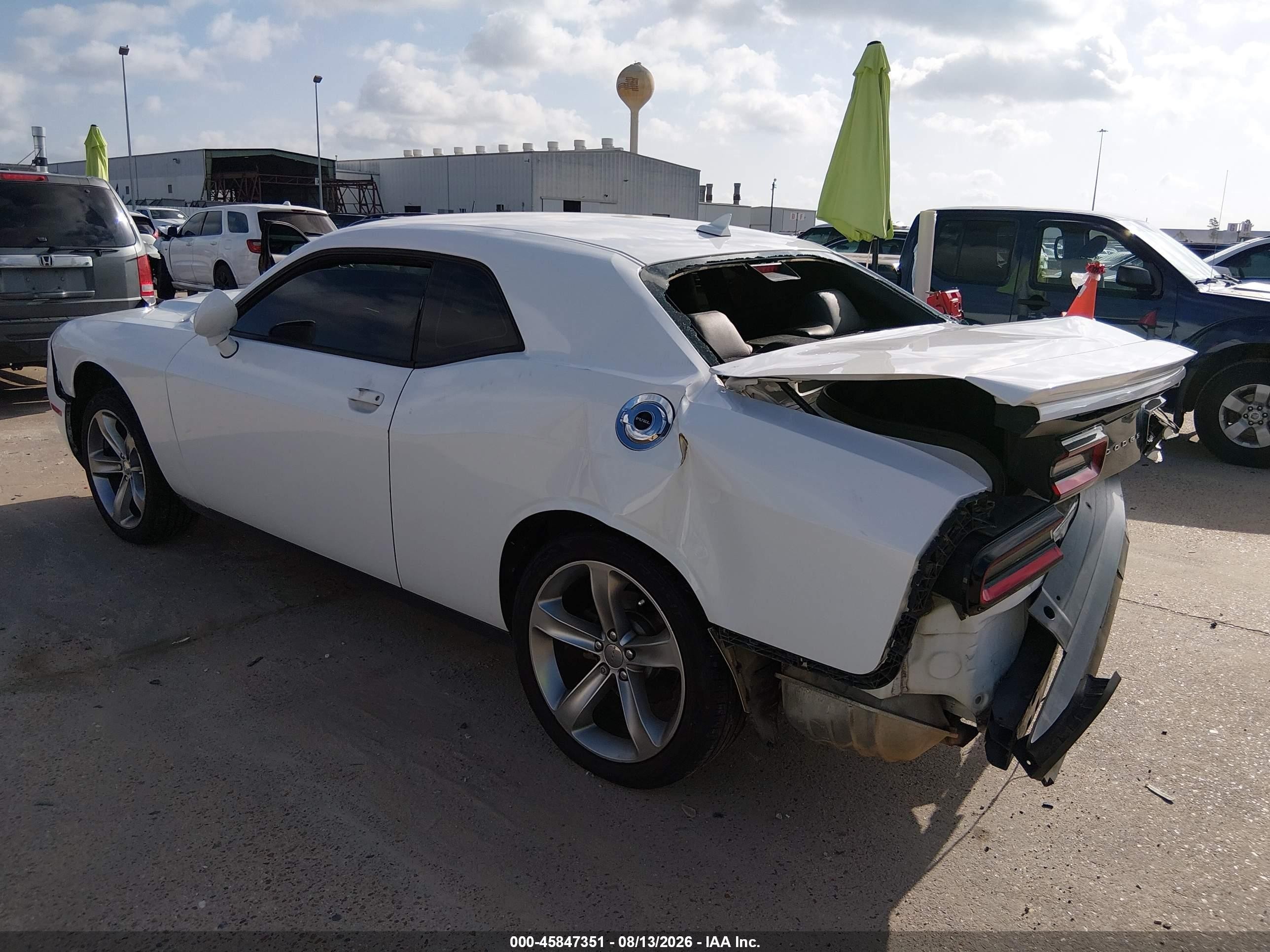 2015 Dodge Challenger Sxt White vin: 2C3CDZAG6FH723622