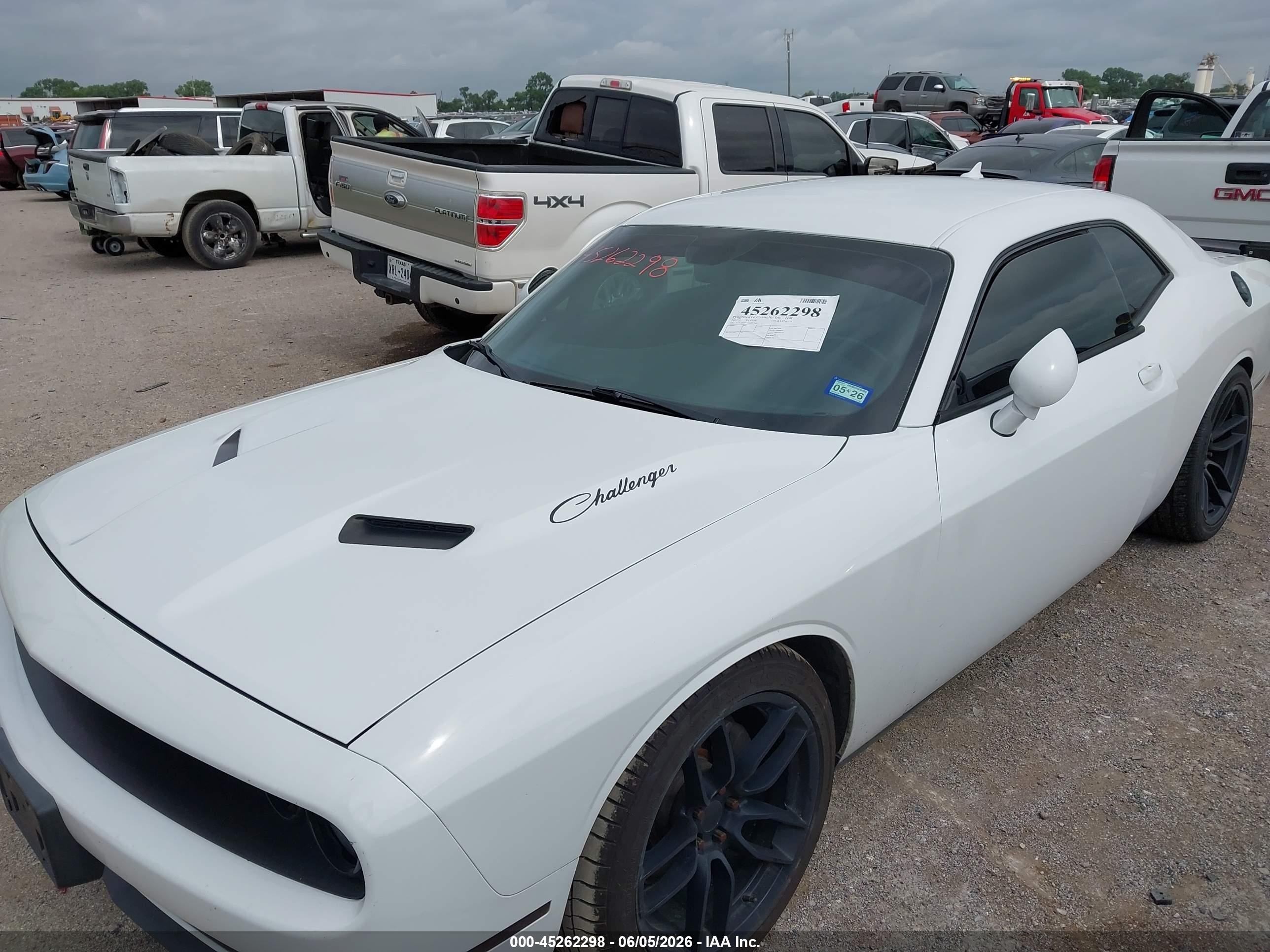 2015 Dodge Challenger Sxt White vin: 2C3CDZAG6FH737360