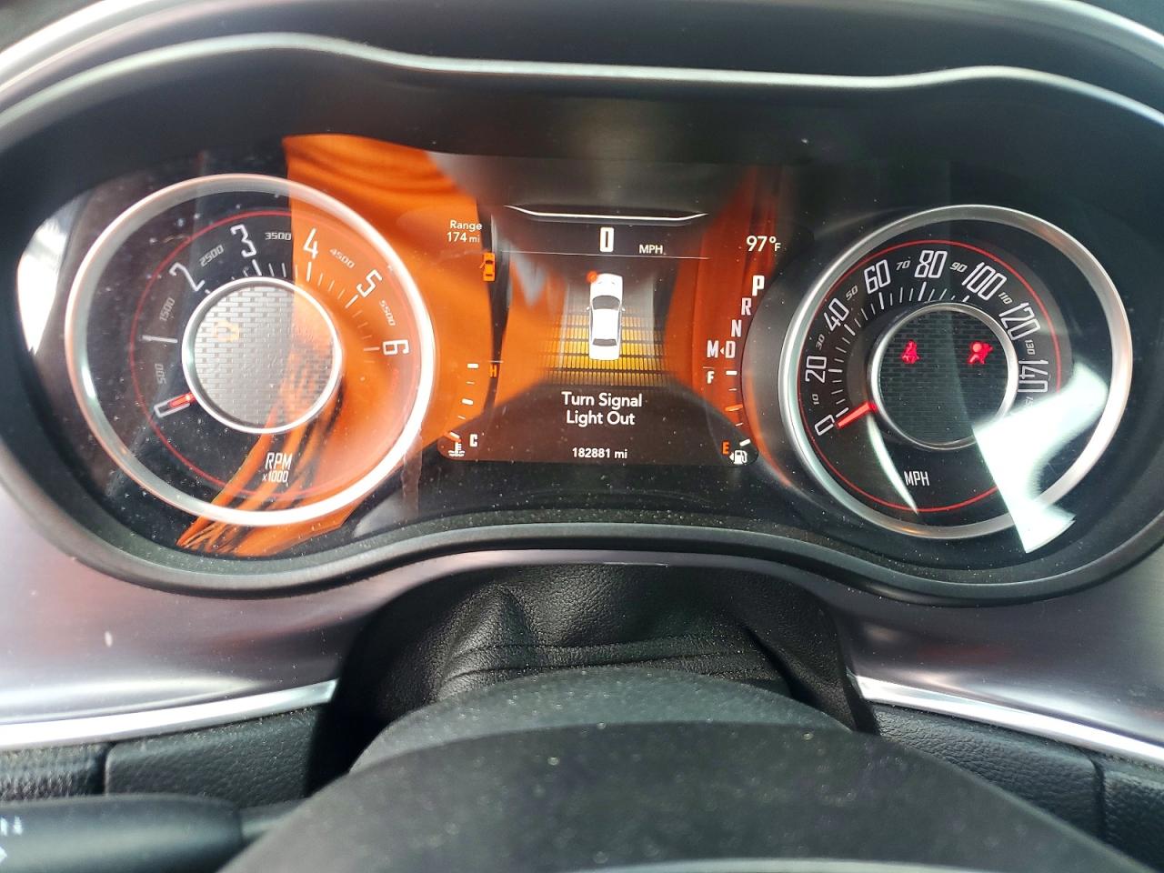 2015 Dodge Challenger Sxt Silver vin: 2C3CDZAG6FH811392