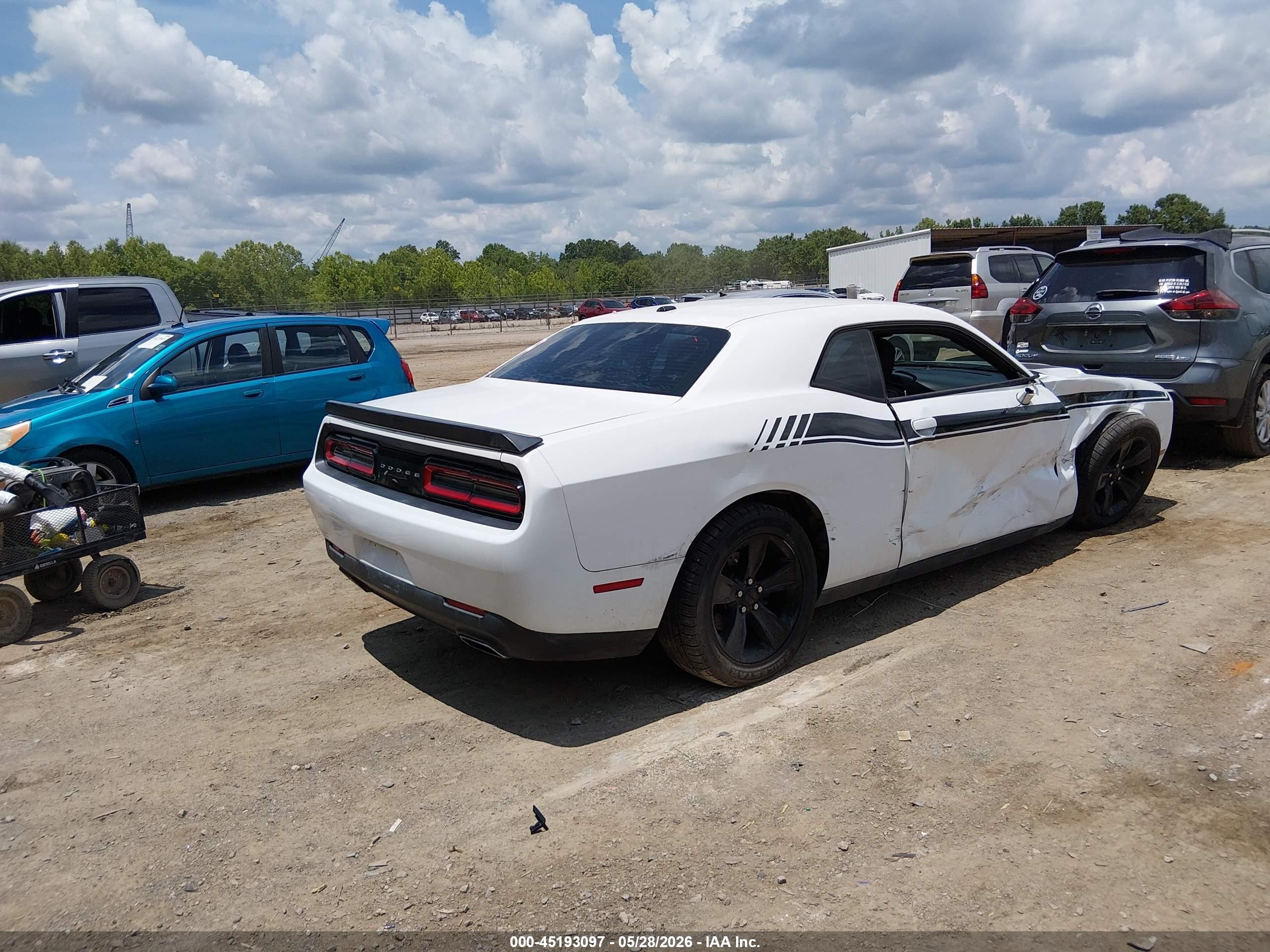2015 Dodge Challenger Sxt White vin: 2C3CDZAG6FH821128