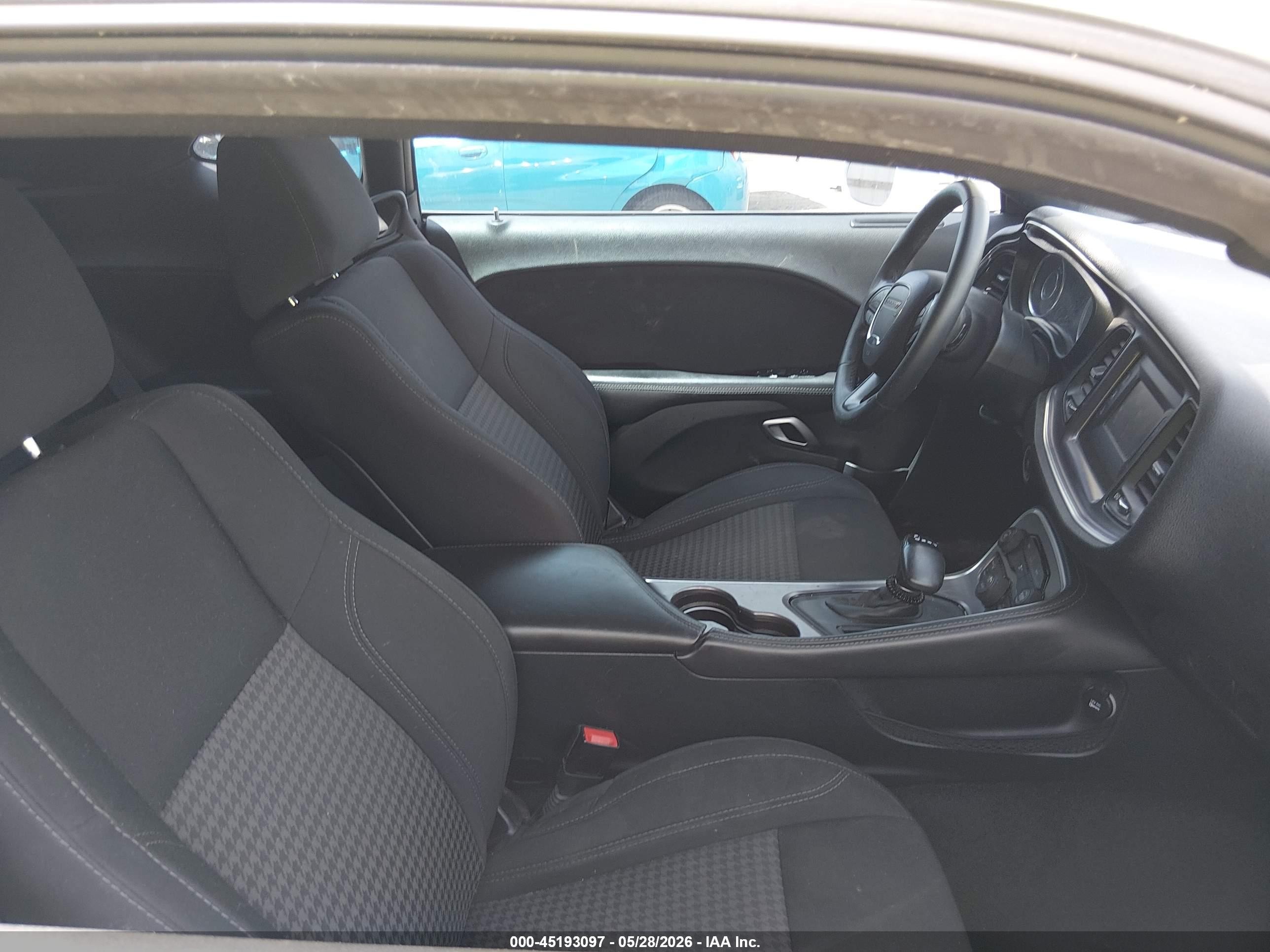 2015 Dodge Challenger Sxt White vin: 2C3CDZAG6FH821128