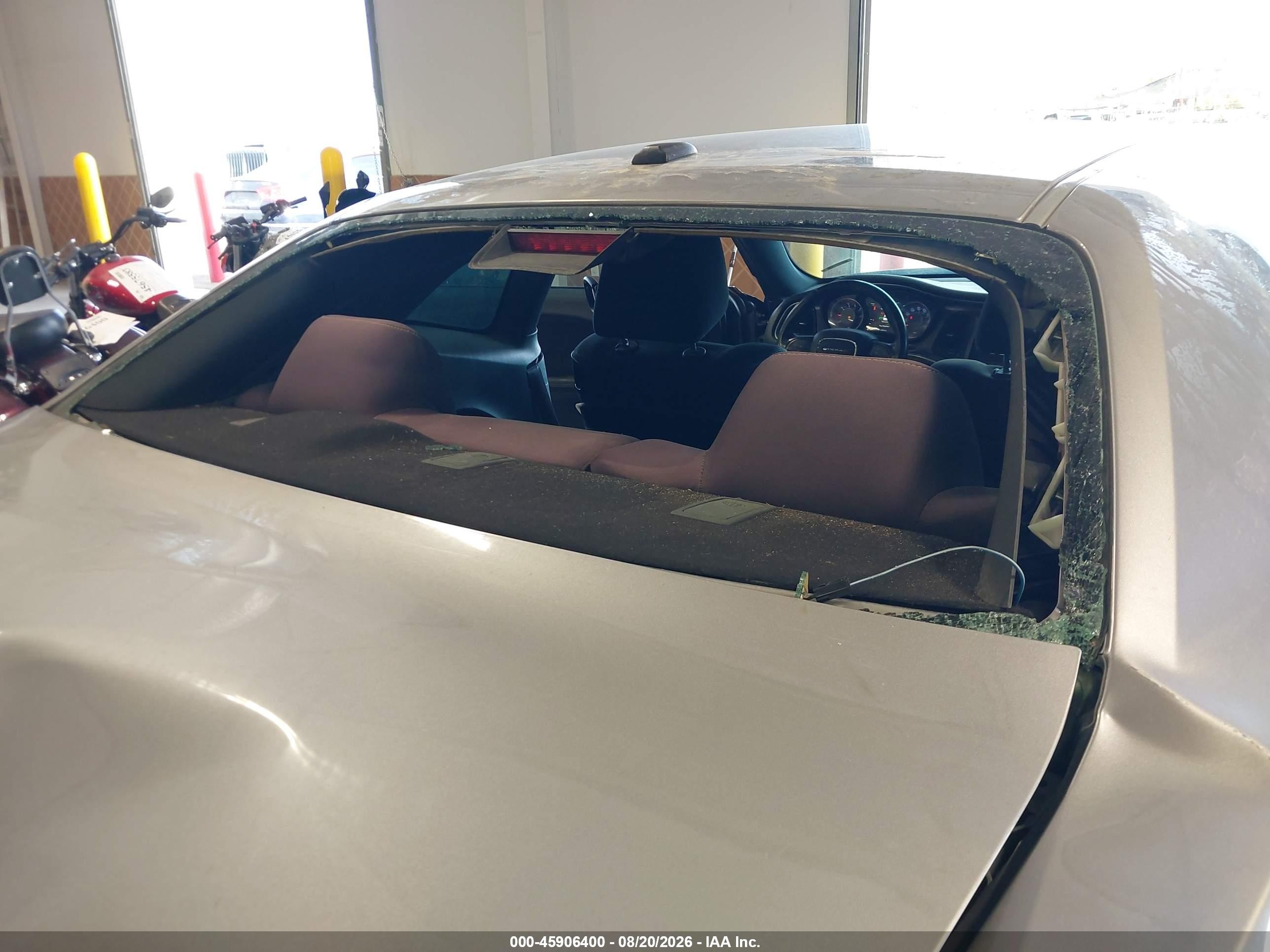 2015 Dodge Challenger Sxt Silver vin: 2C3CDZAG6FH839340
