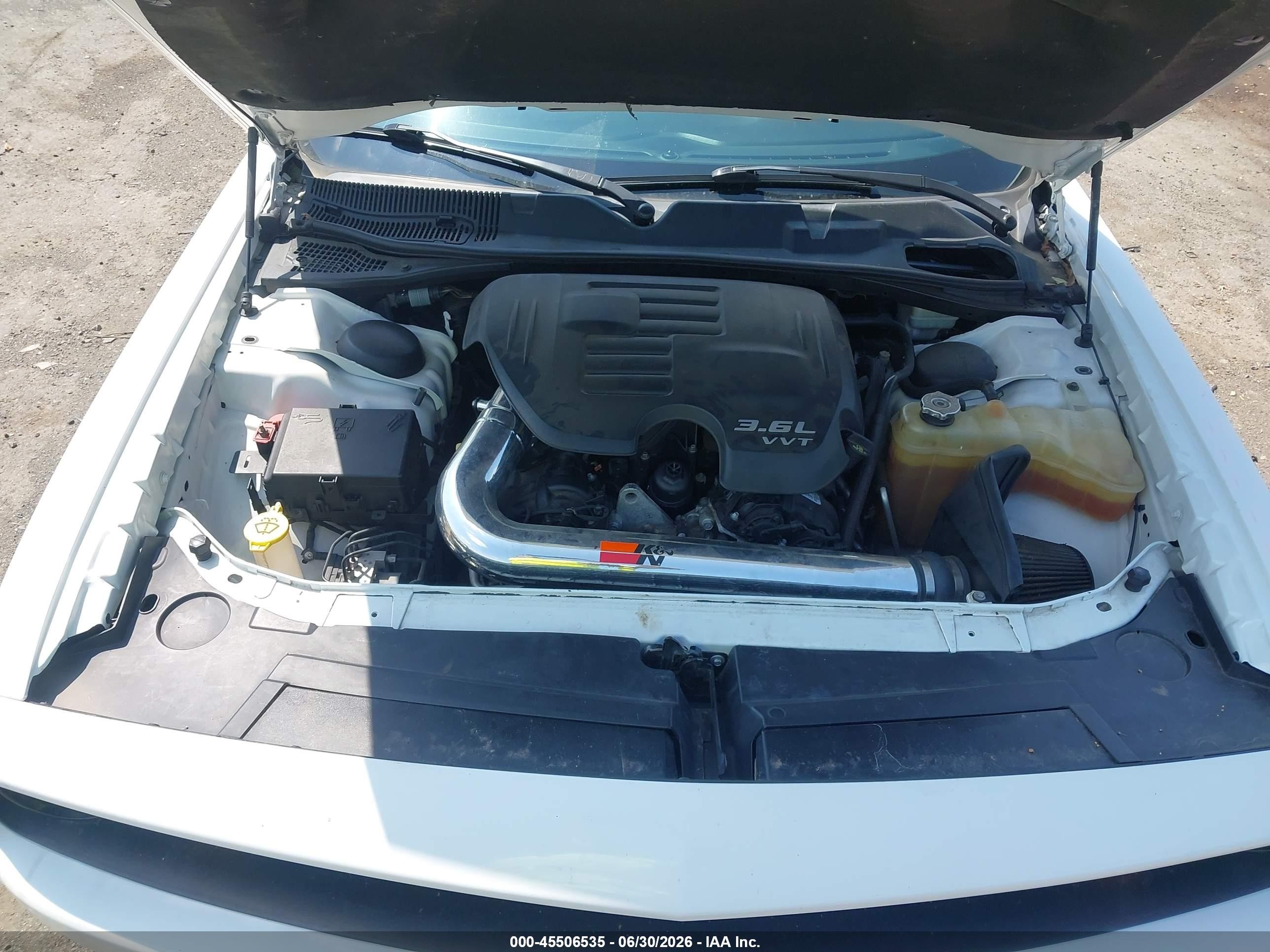 2015 Dodge Challenger Sxt White vin: 2C3CDZAG6FH894631