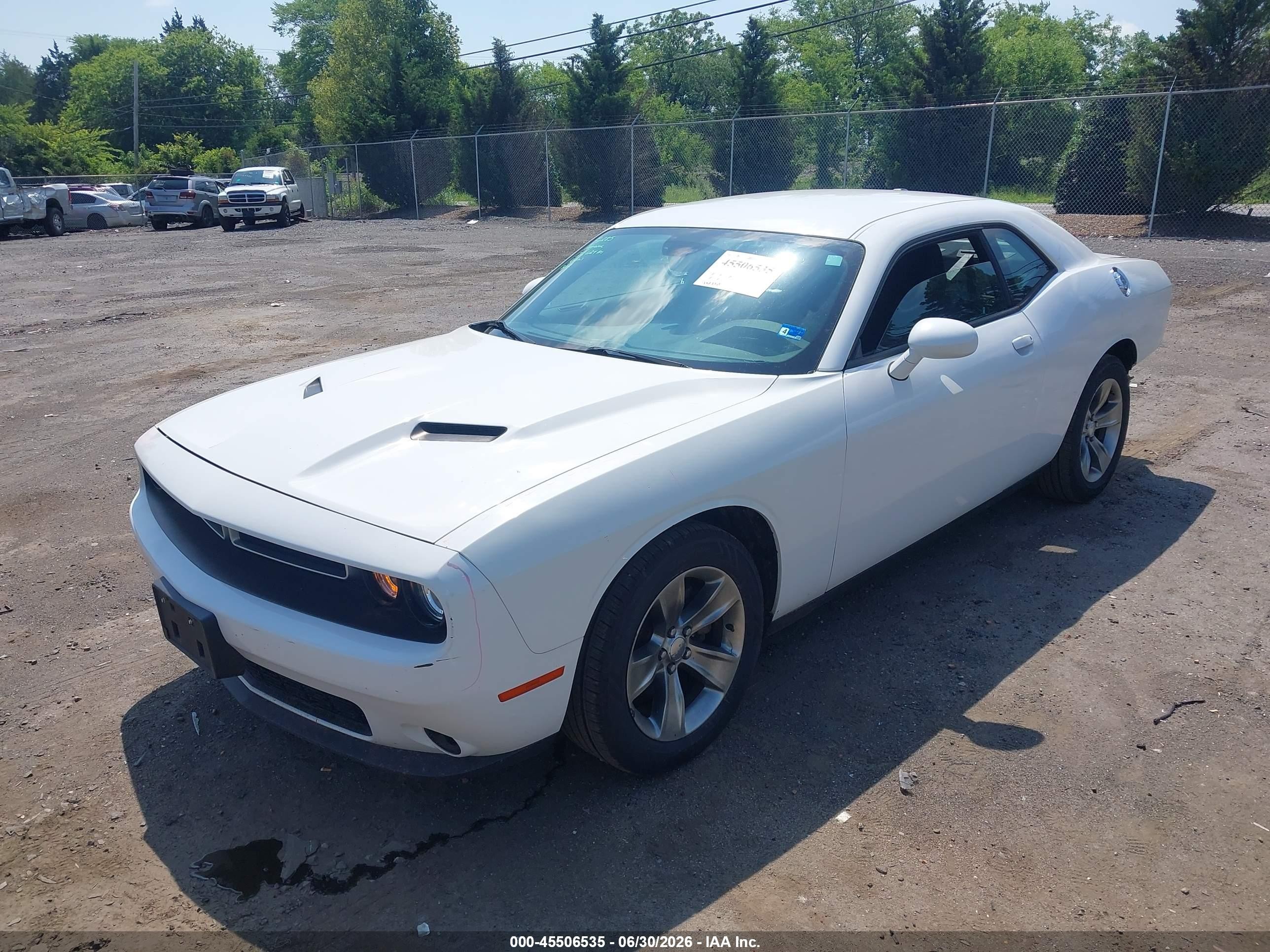 2015 Dodge Challenger Sxt White vin: 2C3CDZAG6FH894631