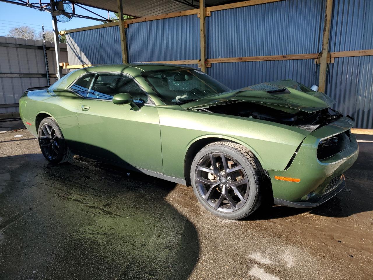 2022 Dodge Challenger Sxt Green vin: 2C3CDZAG6NH238525