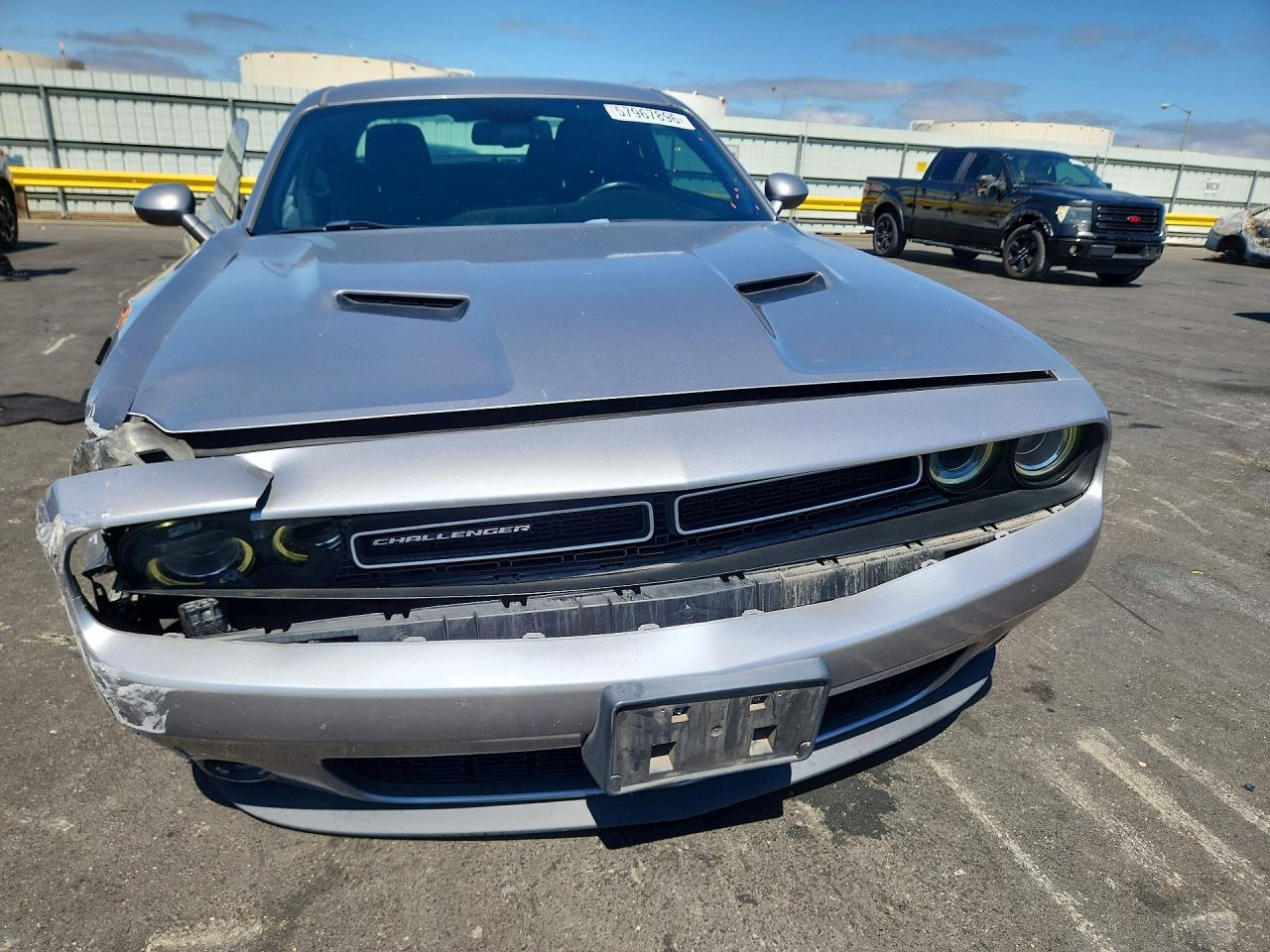 2015 Dodge Challenger Sxt Silver vin: 2C3CDZAG7FH774711