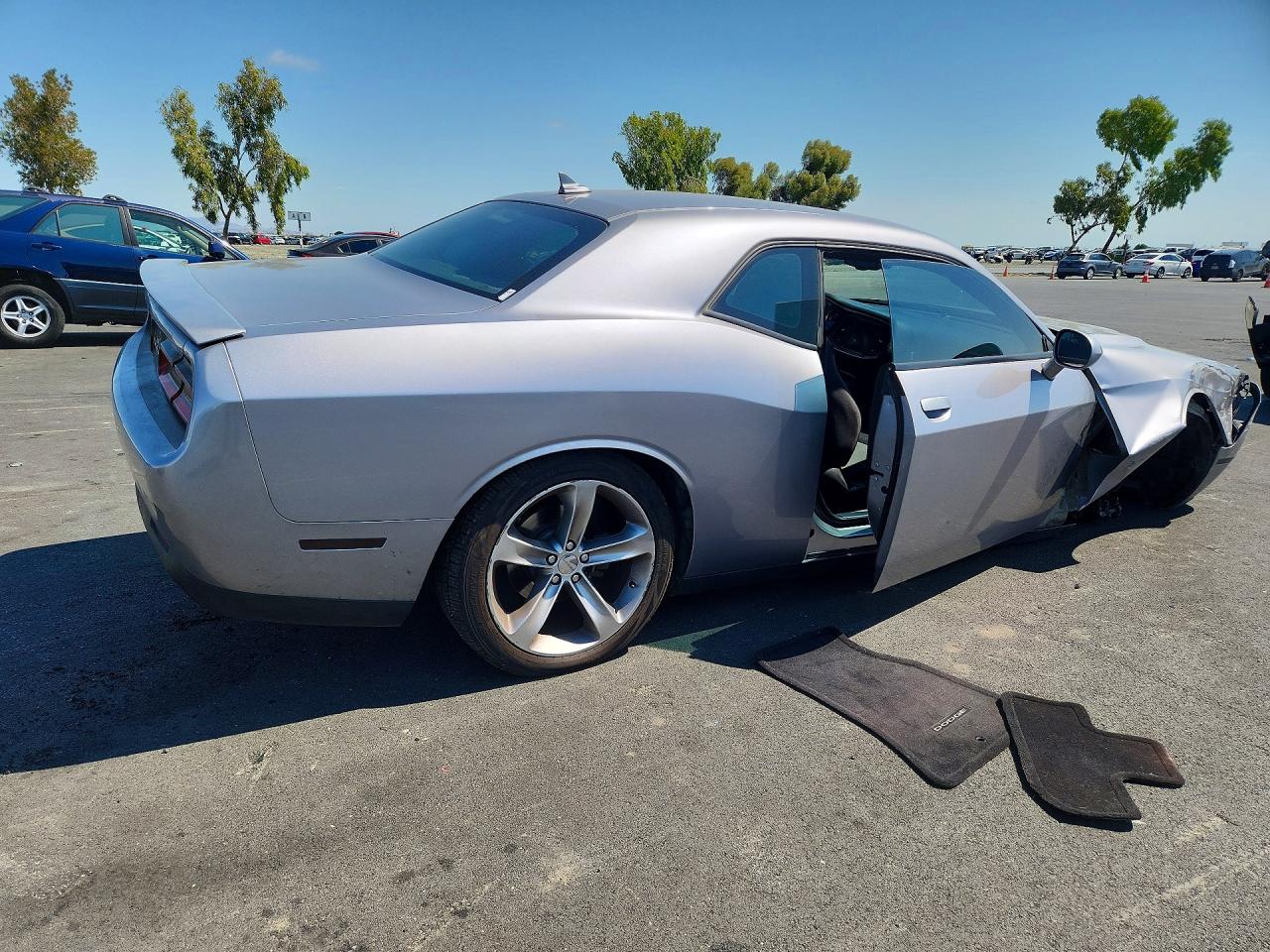 2015 Dodge Challenger Sxt Silver vin: 2C3CDZAG7FH774711