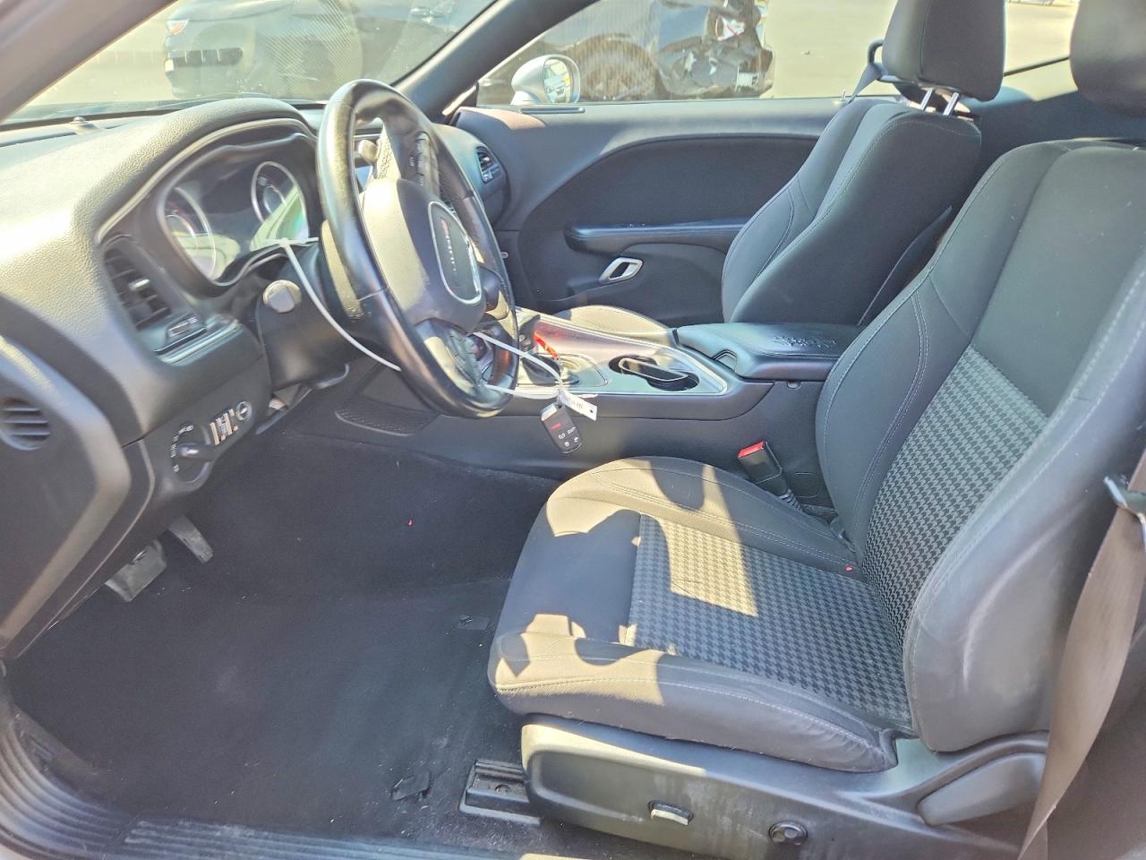 2015 Dodge Challenger Sxt Silver vin: 2C3CDZAG7FH774711