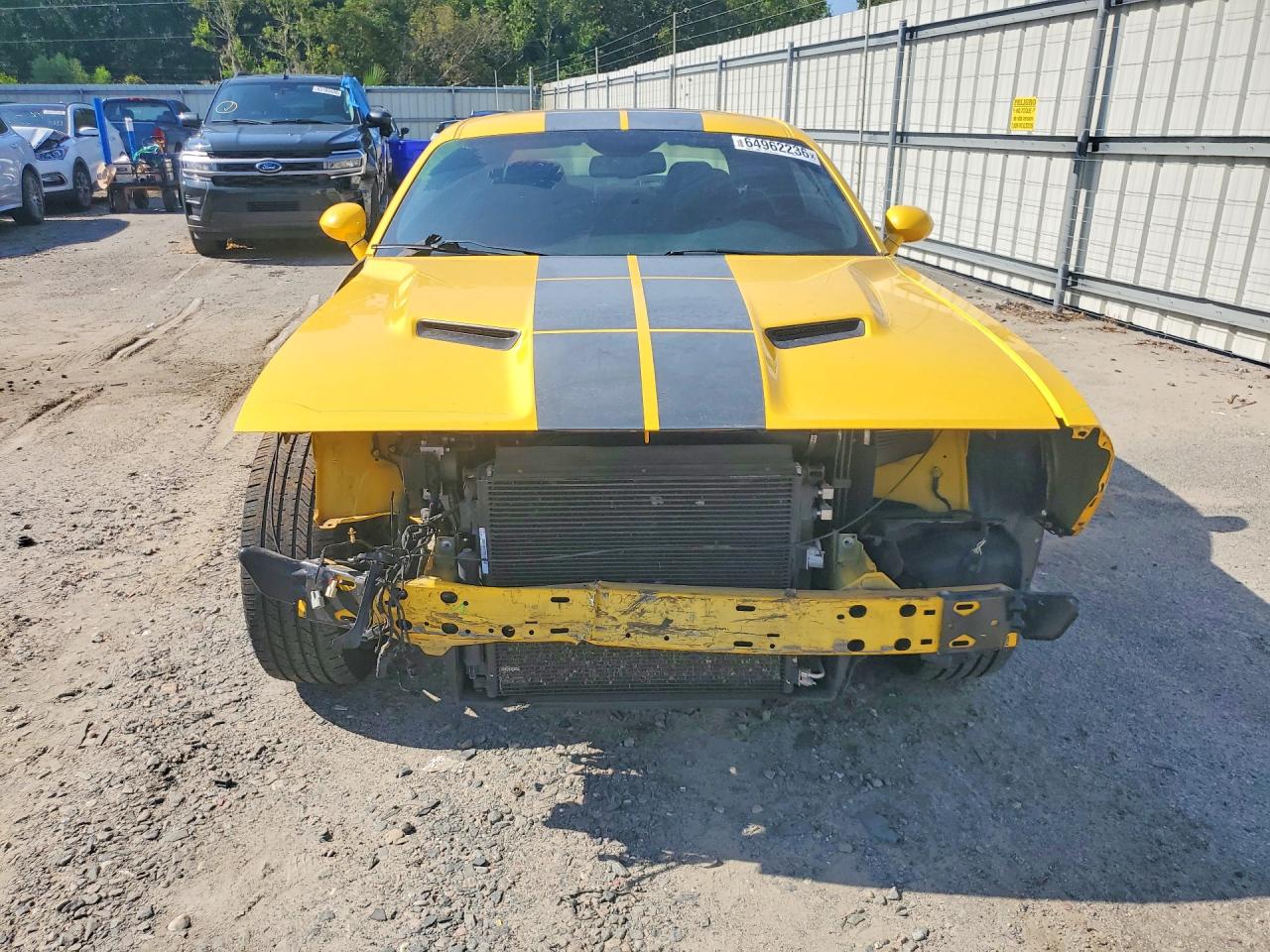 2017 Dodge Challenger Sxt Yellow vin: 2C3CDZAG7HH636430