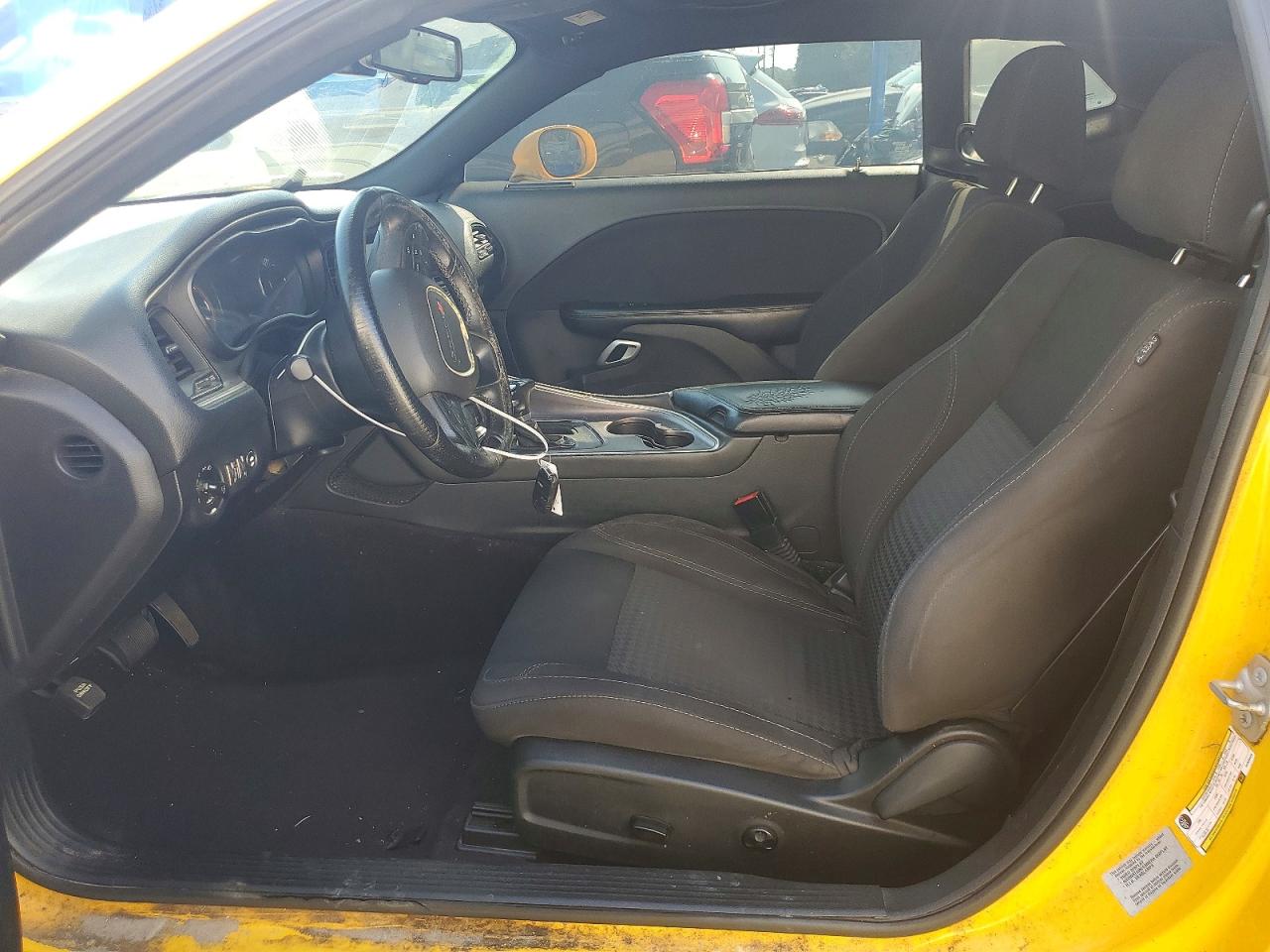 2017 Dodge Challenger Sxt Yellow vin: 2C3CDZAG7HH636430