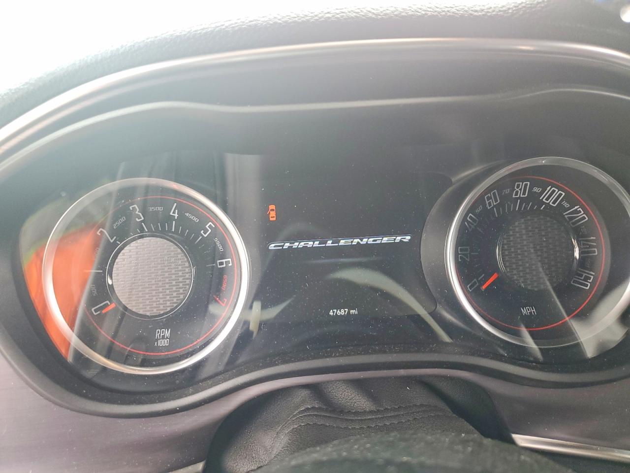2018 Dodge Challenger Sxt Red vin: 2C3CDZAG7JH116220
