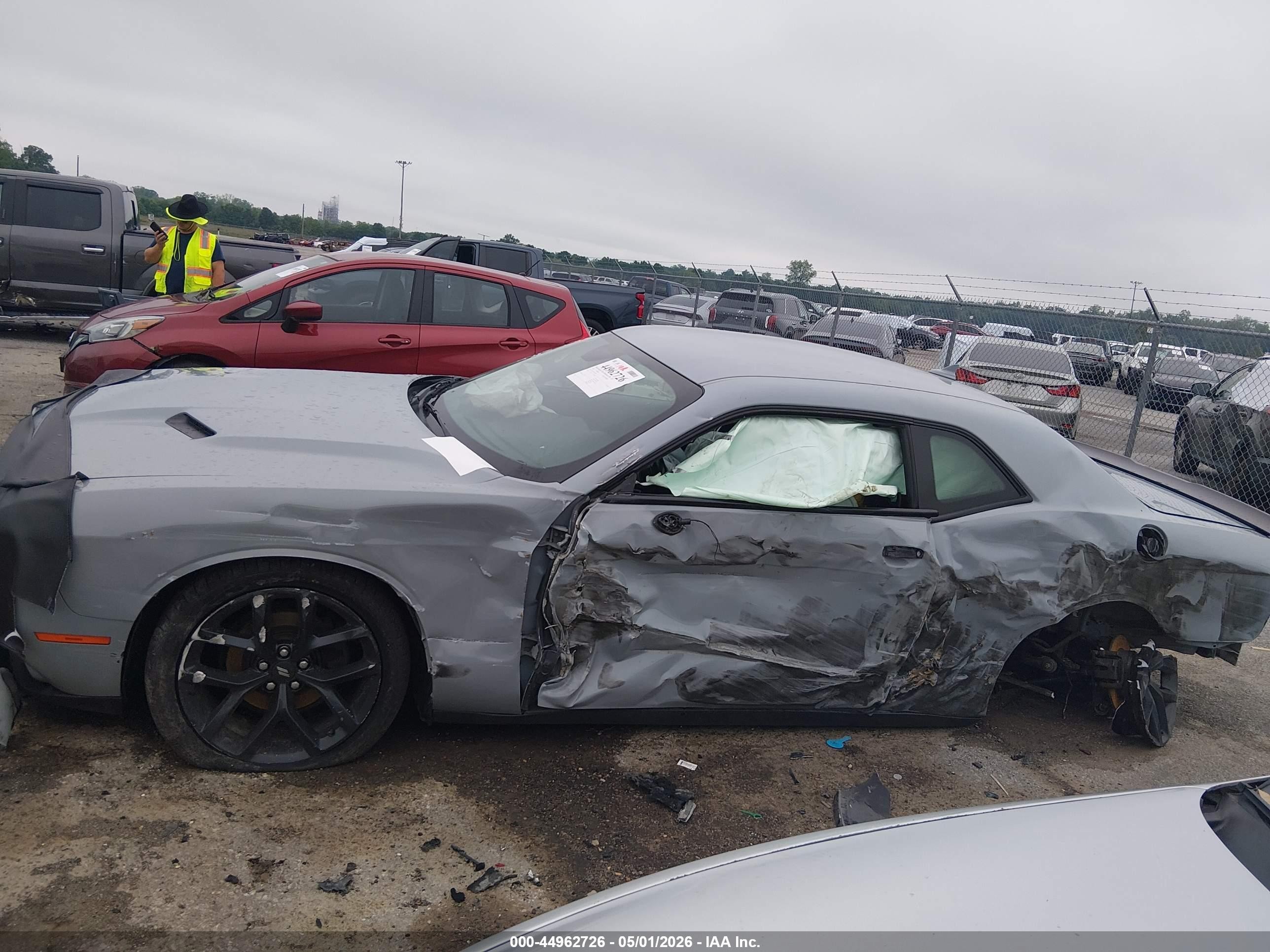 2020 Dodge Challenger Sxt Gray vin: 2C3CDZAG7LH202310