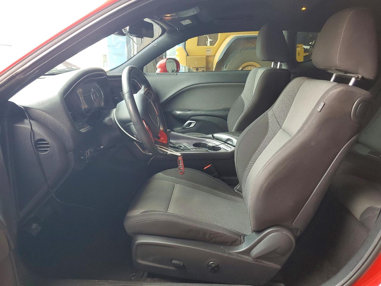 2015 Dodge Challenger Sxt Red vin: 2C3CDZAG8FH839680