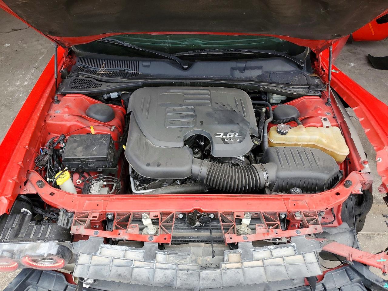 2015 Dodge Challenger Sxt Red vin: 2C3CDZAG8FH839680