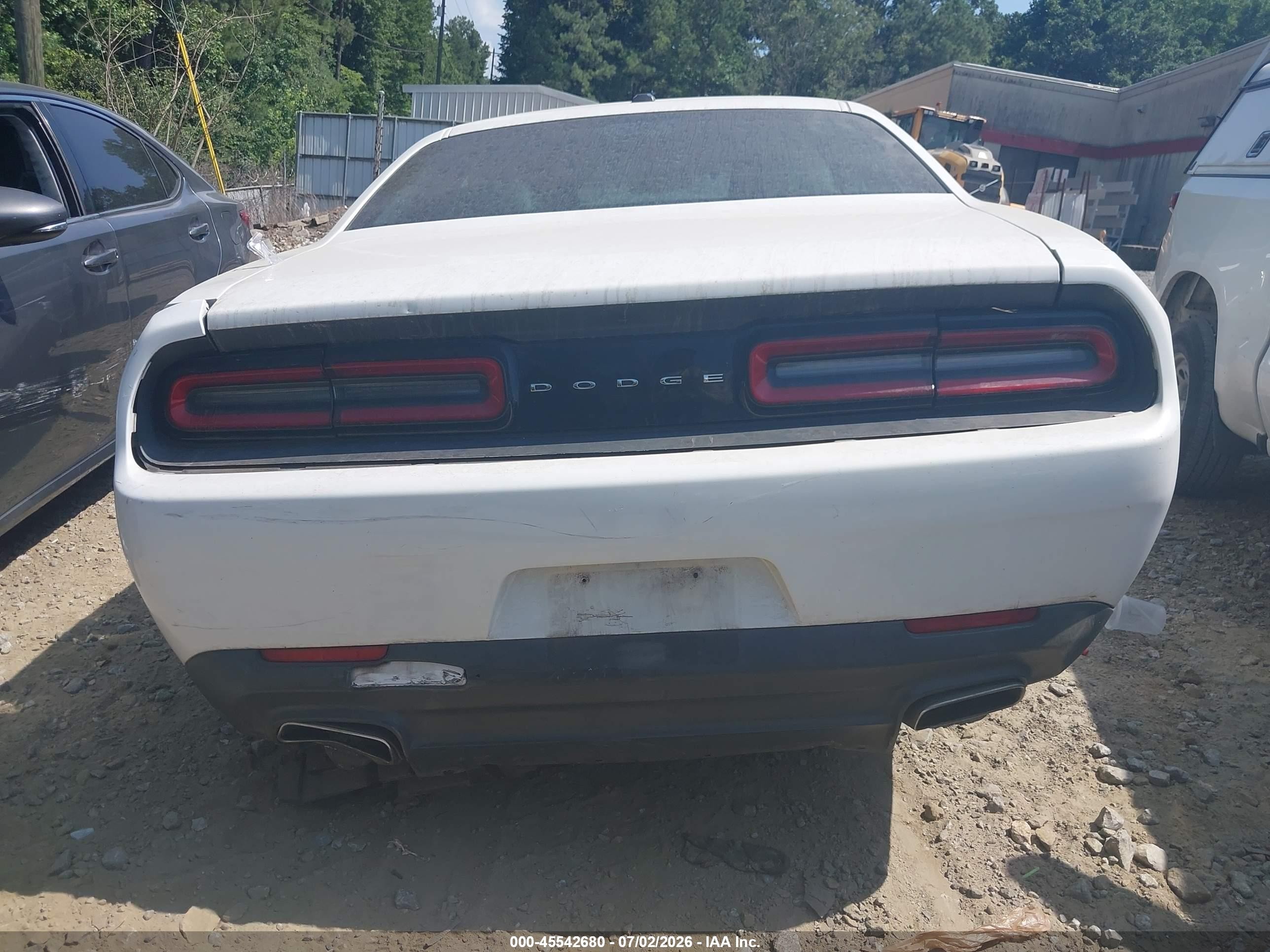 2015 Dodge Challenger Sxt White vin: 2C3CDZAG8FH885039