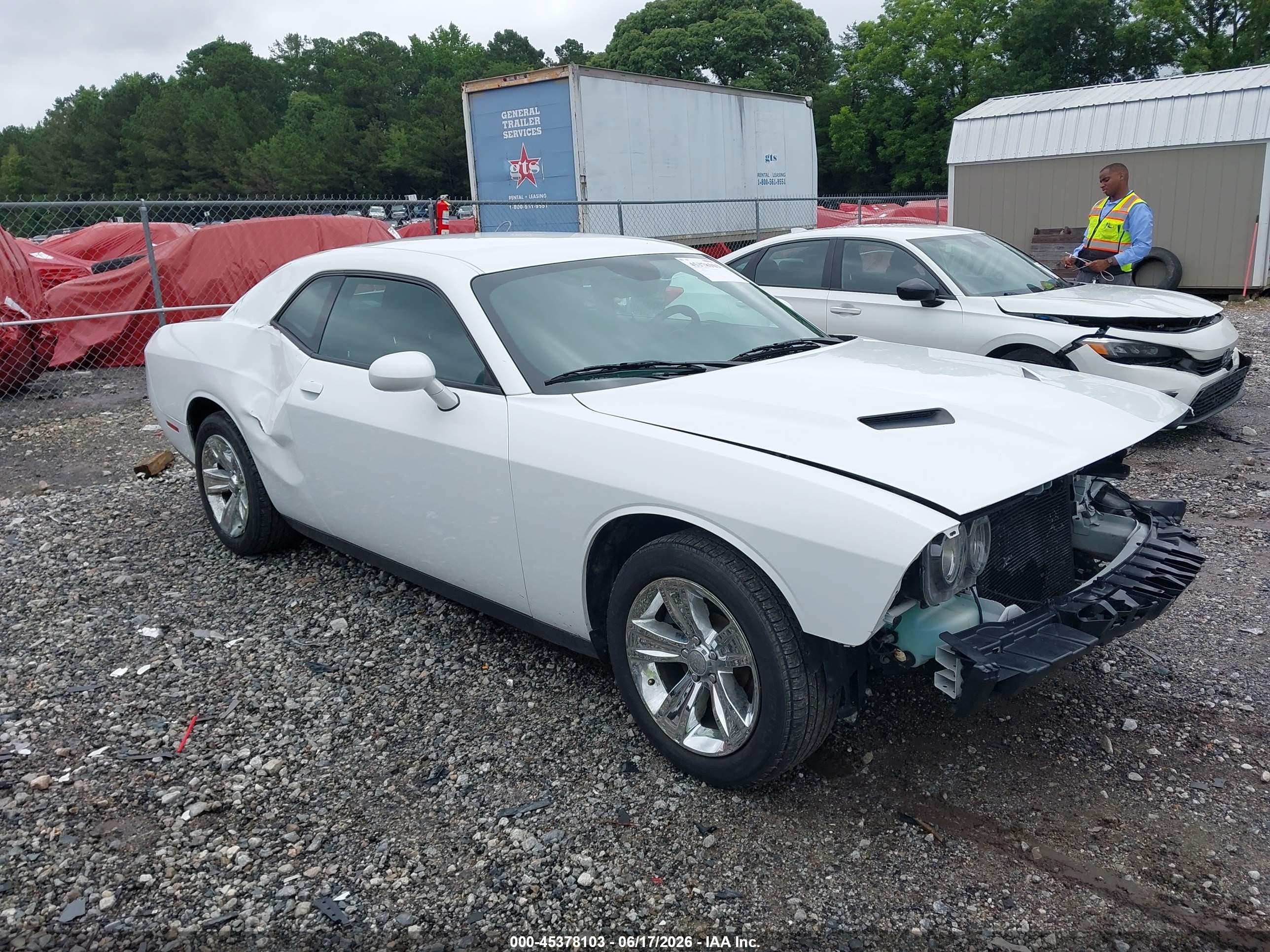 2015 Dodge Challenger Sxt White vin: 2C3CDZAG9FH716003