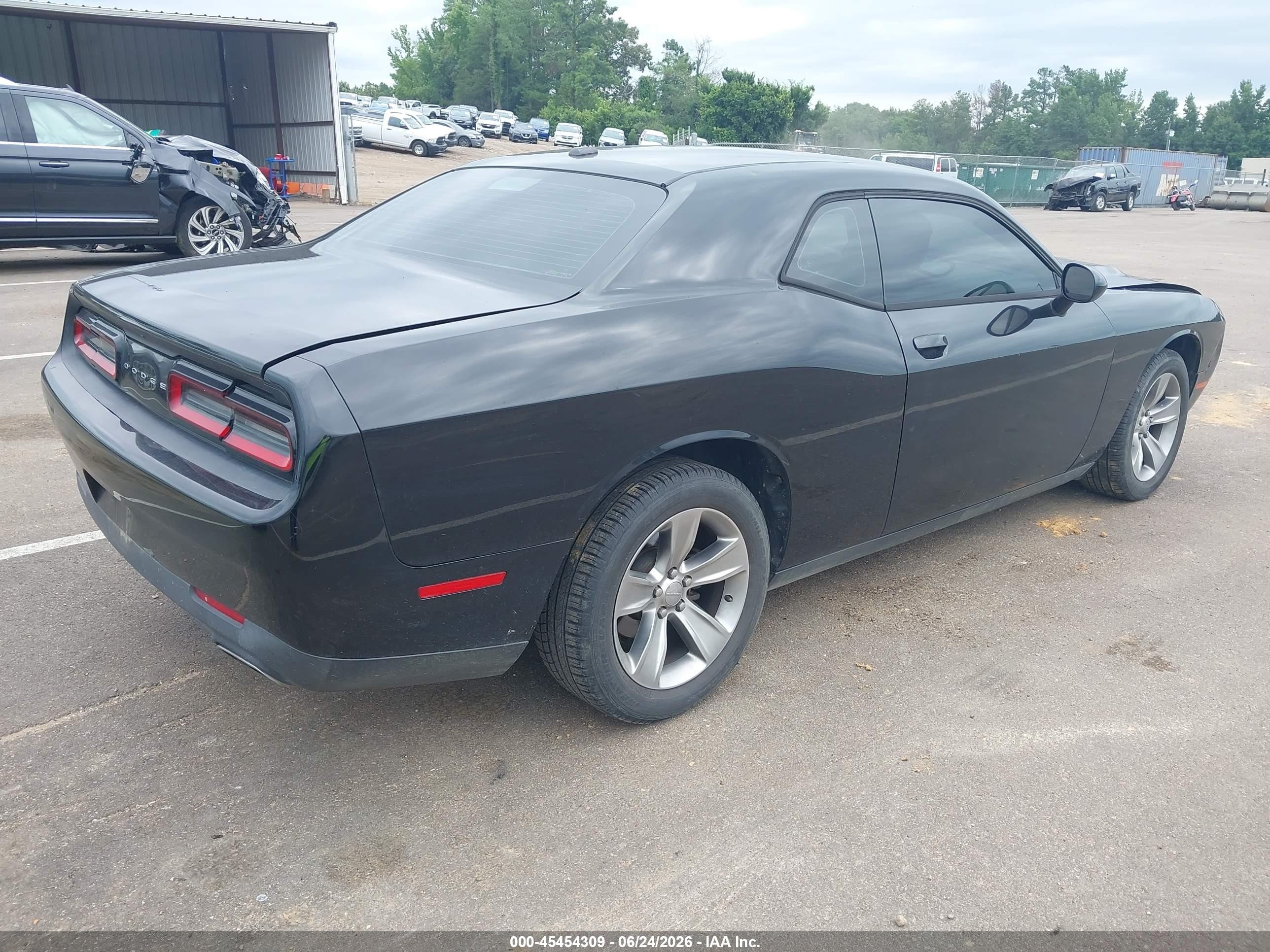 2015 Dodge Challenger Sxt Черный vin: 2C3CDZAG9FH732797