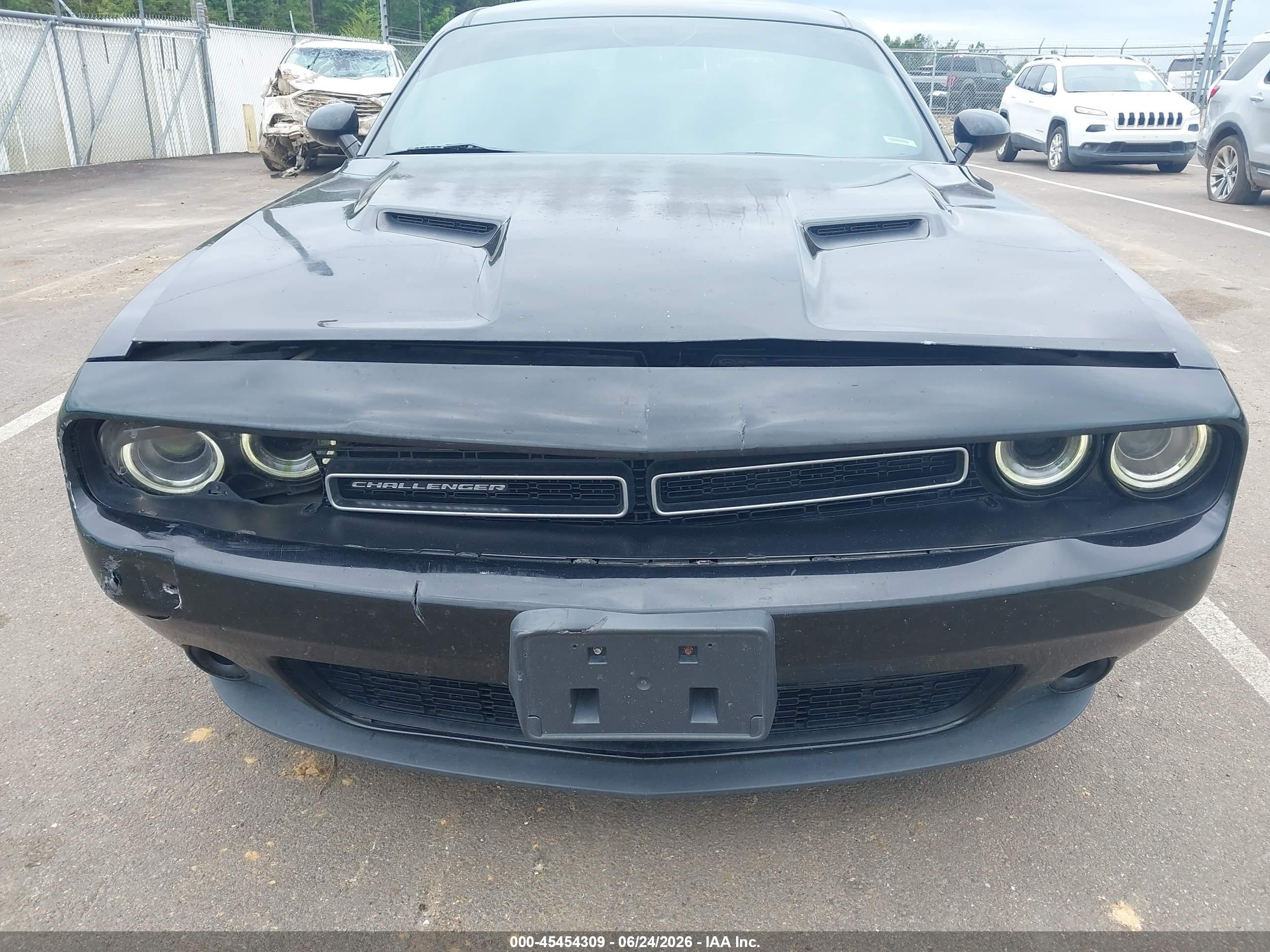 2015 Dodge Challenger Sxt Черный vin: 2C3CDZAG9FH732797