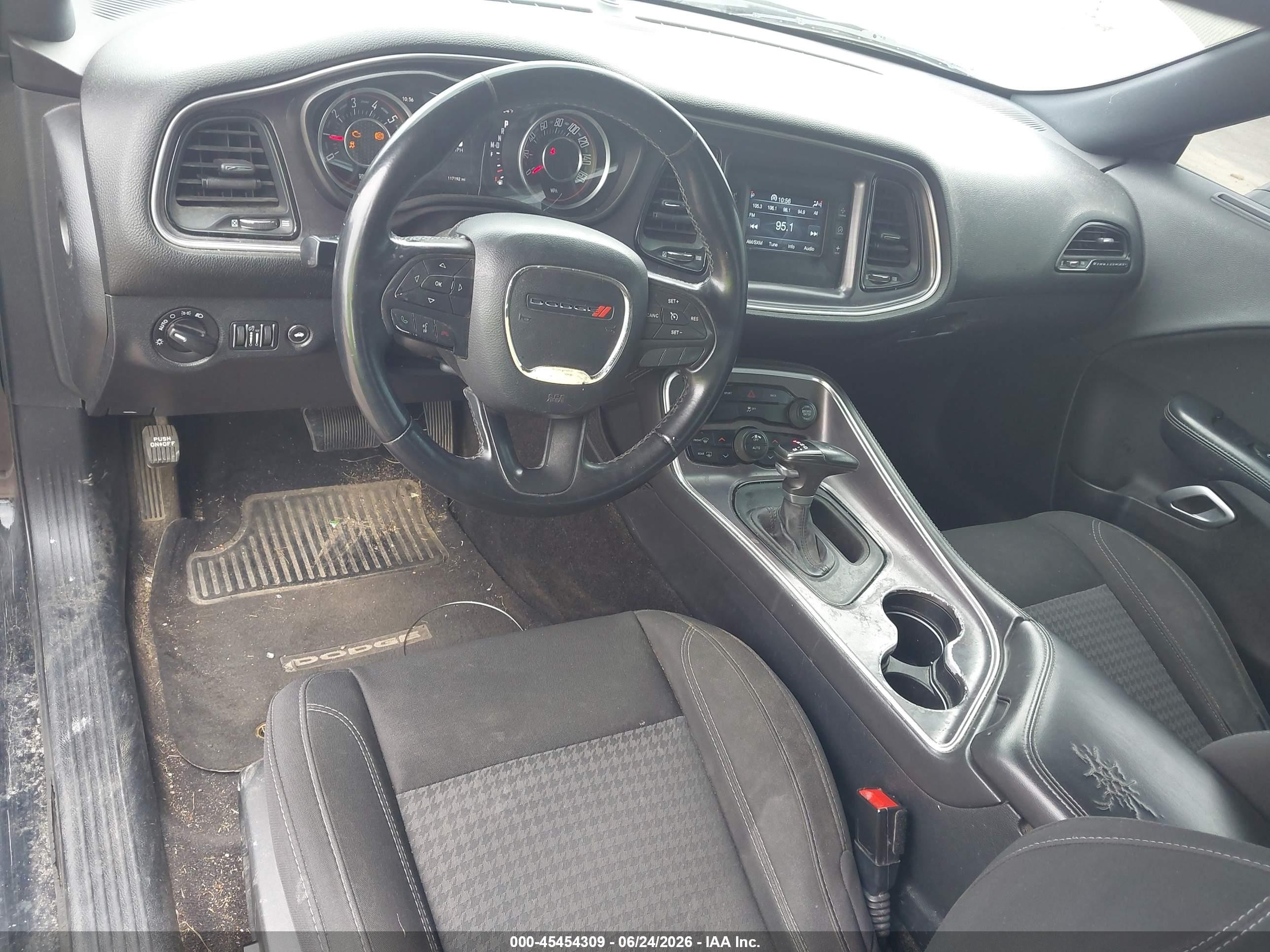 2015 Dodge Challenger Sxt Черный vin: 2C3CDZAG9FH732797