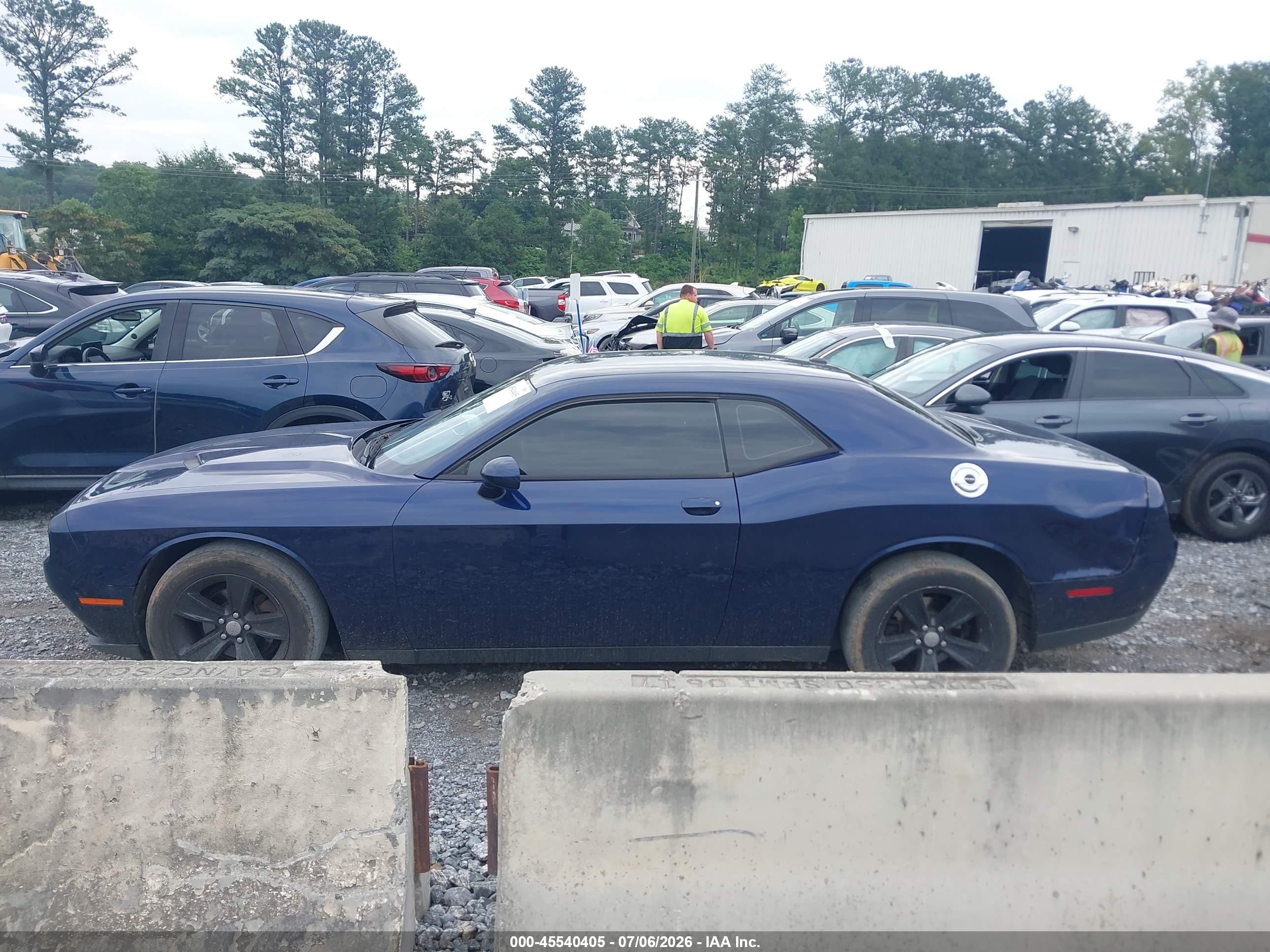 2015 Dodge Challenger Sxt Dark Blue vin: 2C3CDZAGXFH732825