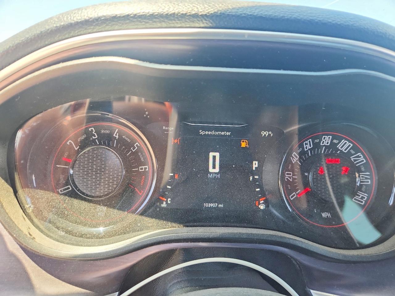 2018 Dodge Challenger Sxt Burgundy vin: 2C3CDZAGXJH262935