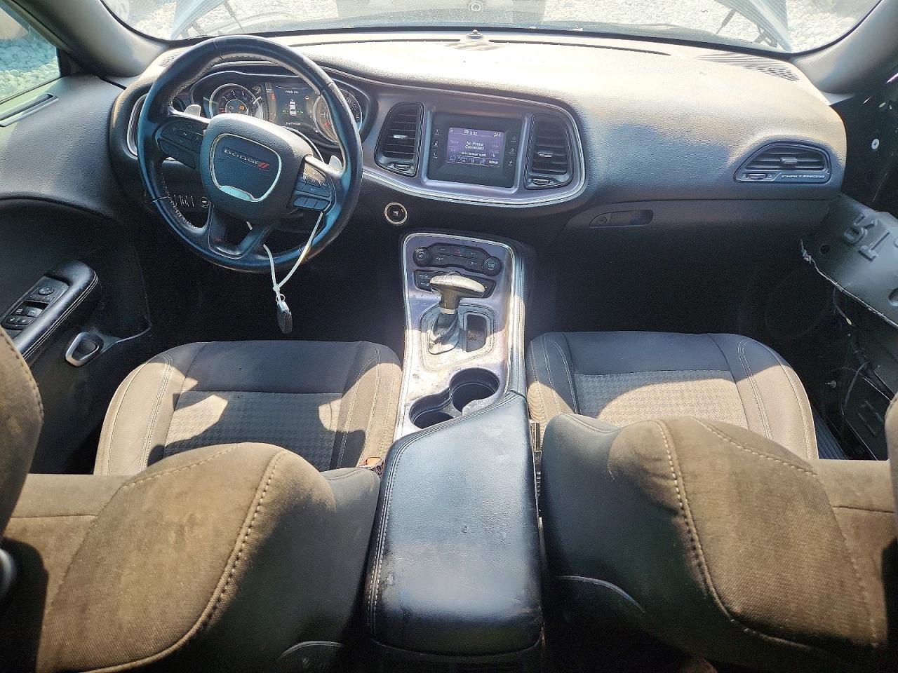 2015 Dodge Challenger Sxt Black vin: 2C3CDZAT1FH710015