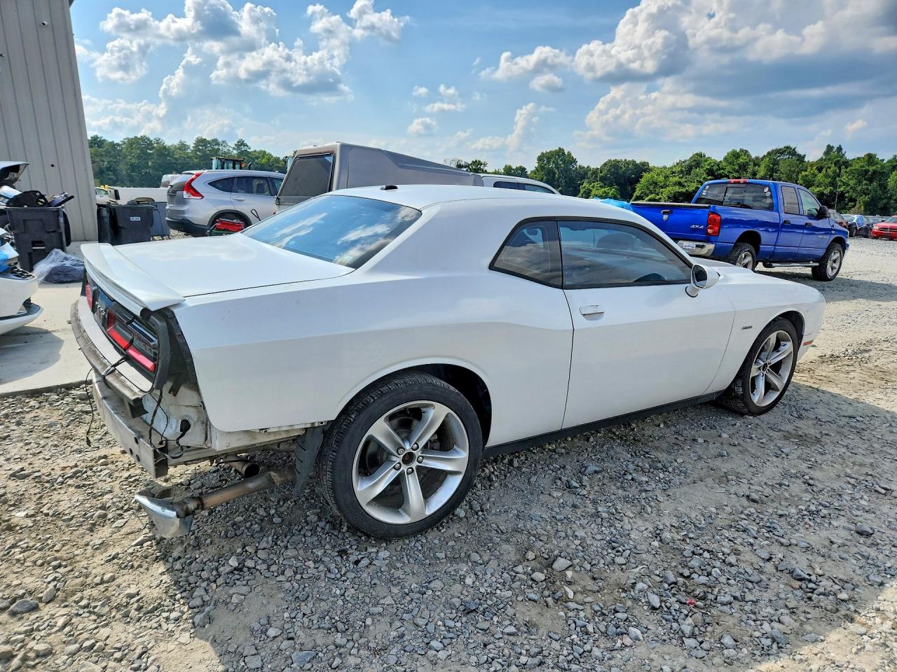 2015 Dodge Challenger Sxt White vin: 2C3CDZAT3FH702305