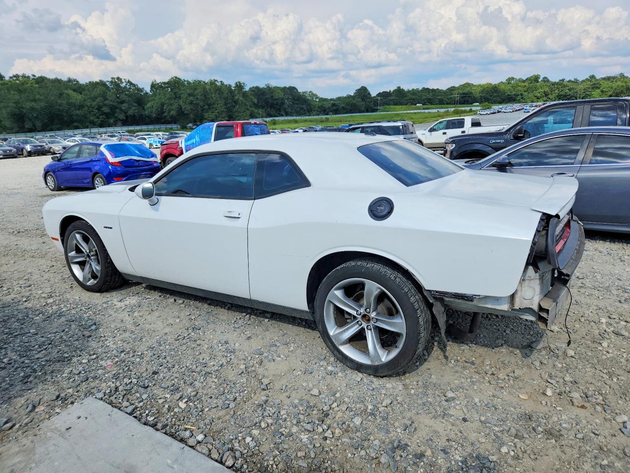 2015 Dodge Challenger Sxt White vin: 2C3CDZAT3FH702305