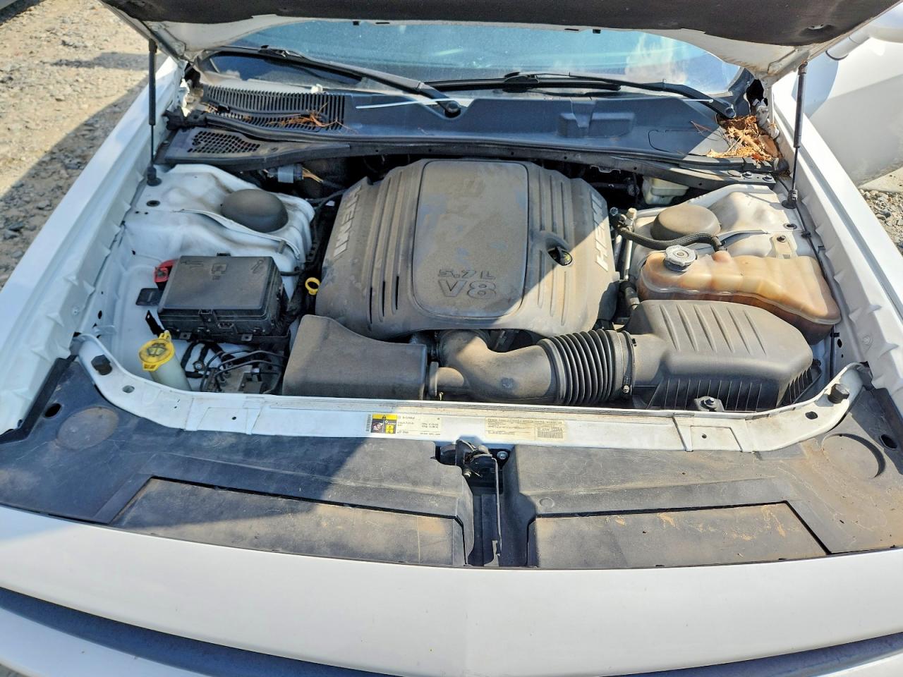 2015 Dodge Challenger Sxt White vin: 2C3CDZAT3FH702305